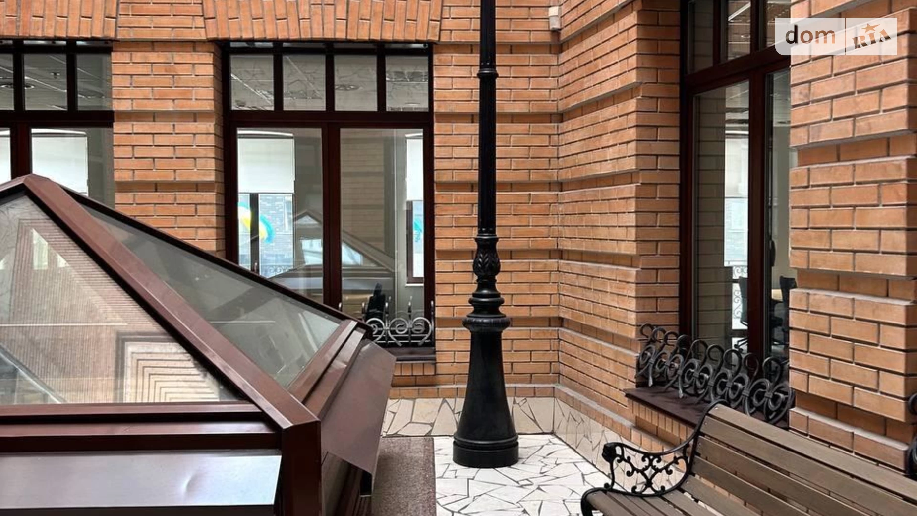 Сдается в аренду офис 465 кв. м в бизнес-центре, цена: 12090 $ - фото 4