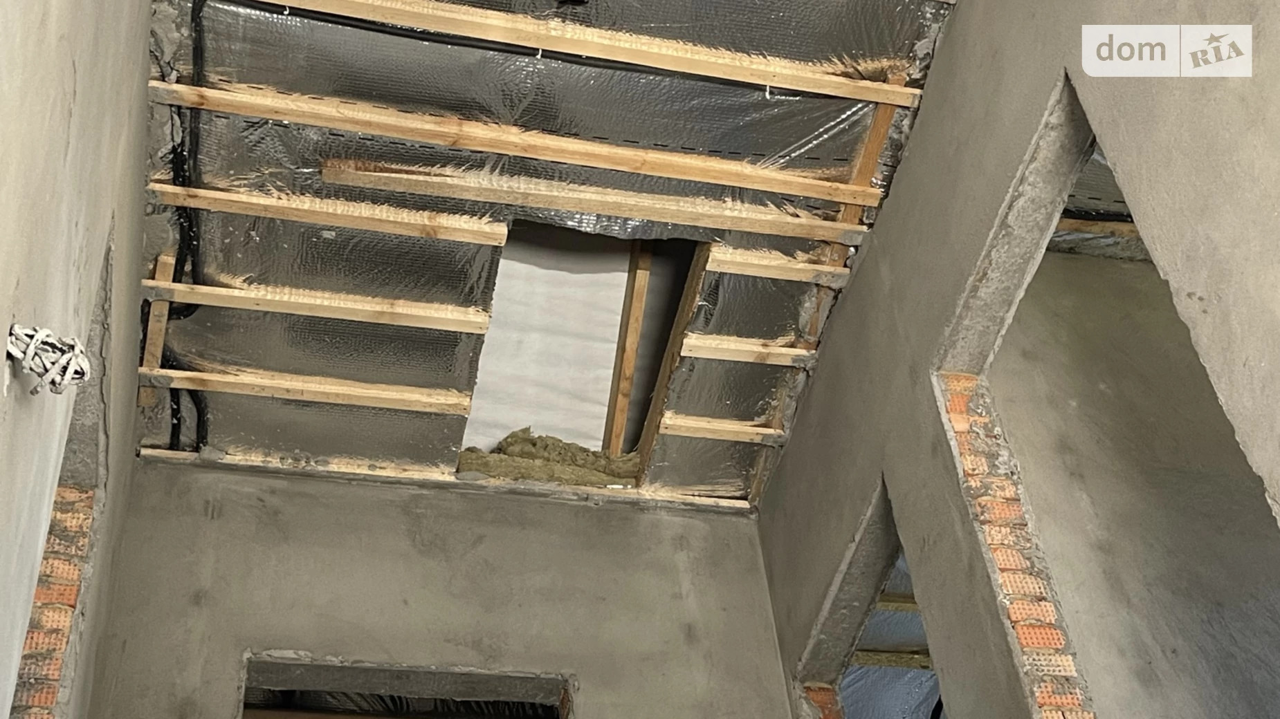 Продается дом на 2 этажа 125 кв. м с мансардой, цена: 88000 $ - фото 2