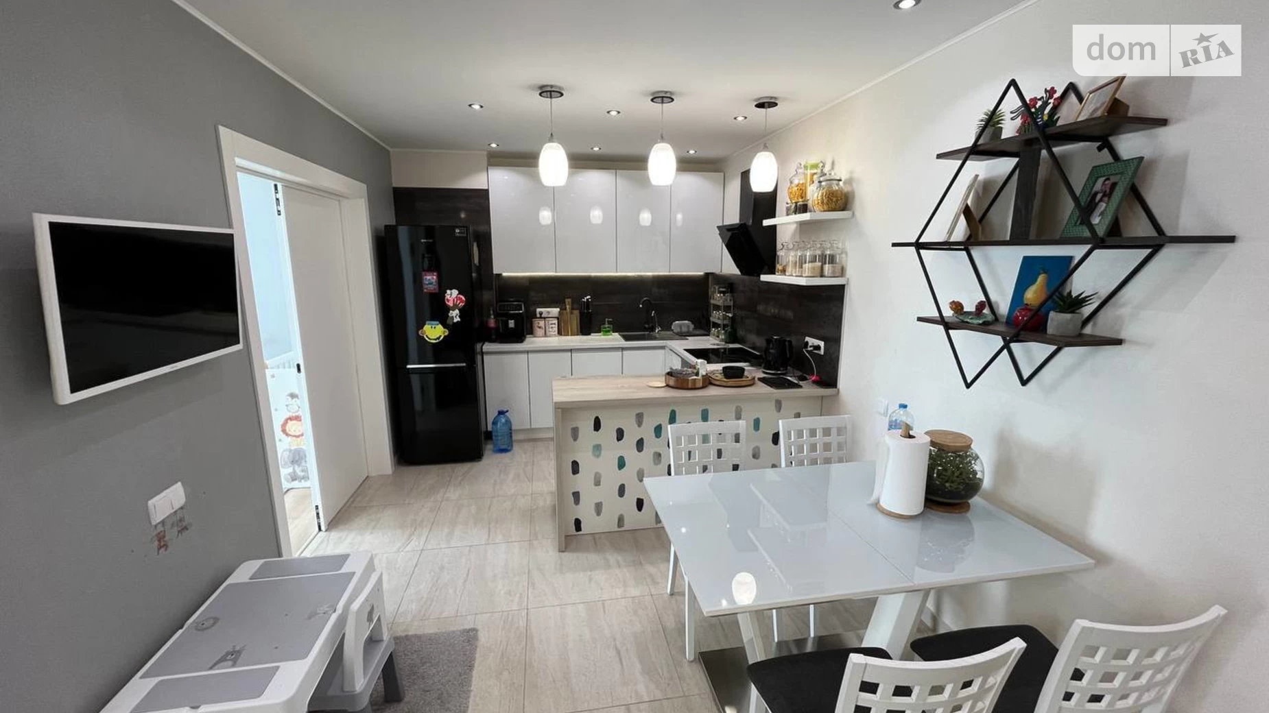 Продається 2-кімнатна квартира 55.6 кв. м у Києві, цена: 110000 $ - фото 2