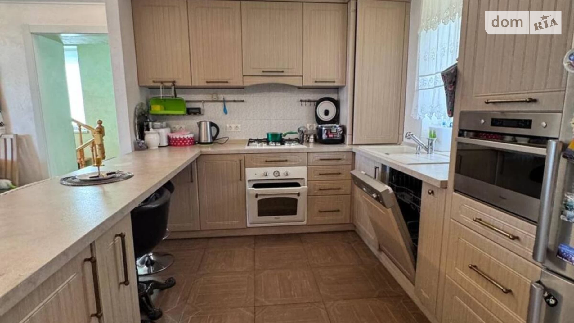 Здається в оренду будинок 3 поверховий 180 кв. м з каміном, цена: 650 $ - фото 3