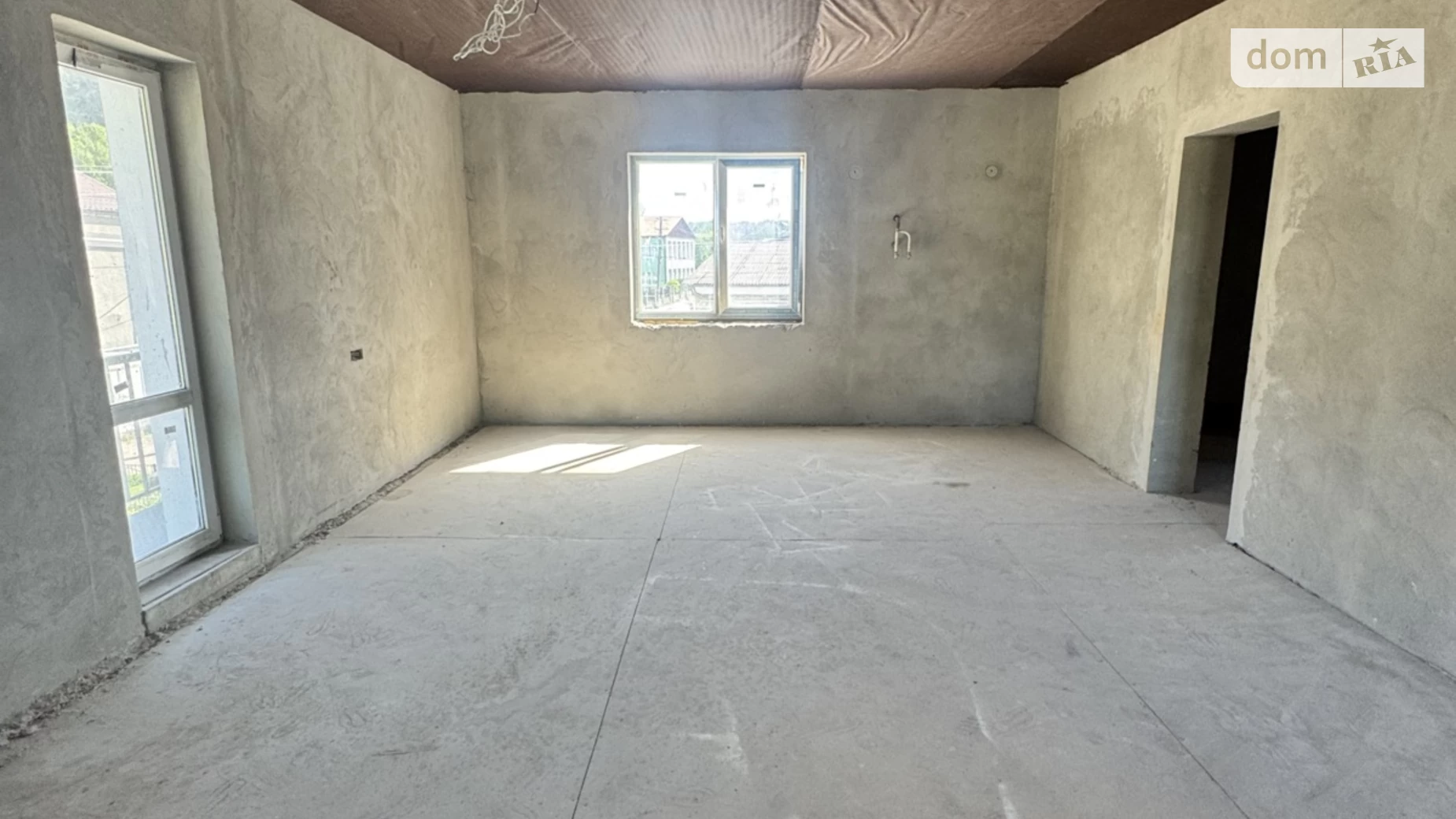 Продается 2-комнатная квартира 74 кв. м в Кременце, ул. Базарная, 8 - фото 3