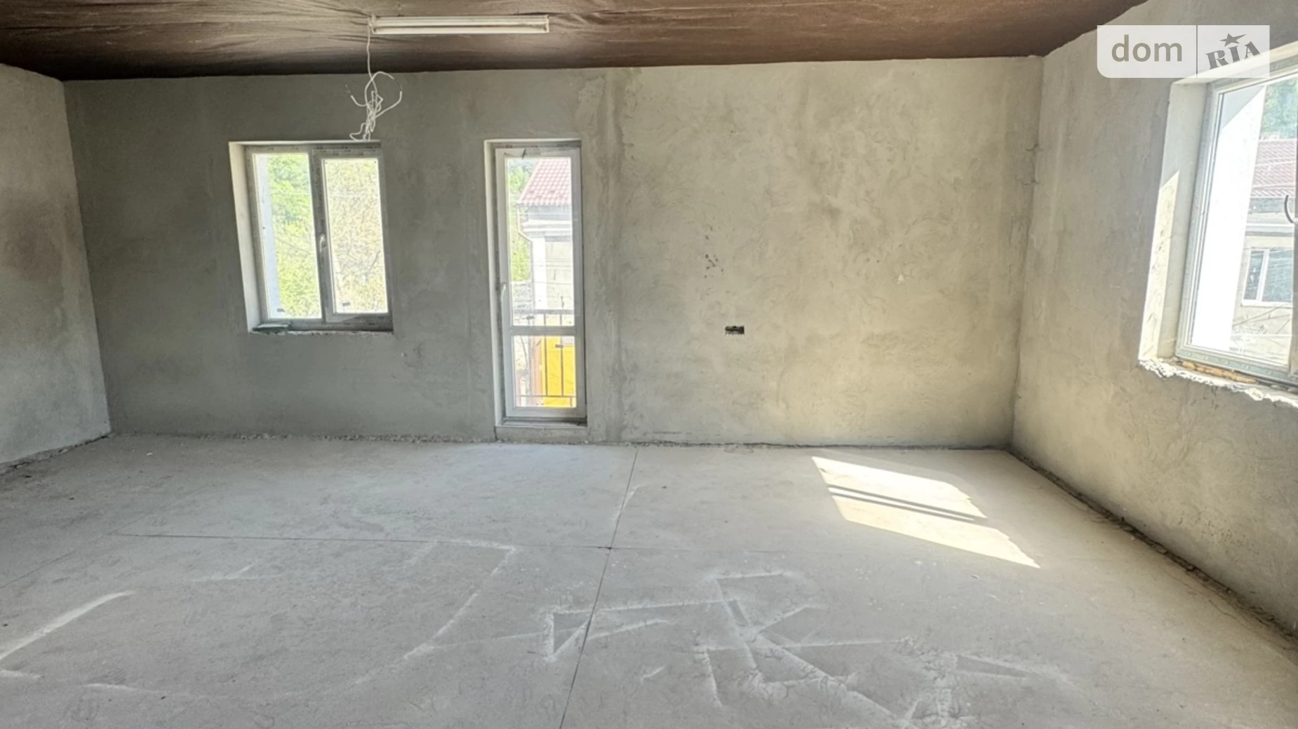 Продается 2-комнатная квартира 74 кв. м в Кременце, ул. Базарная, 8 - фото 4