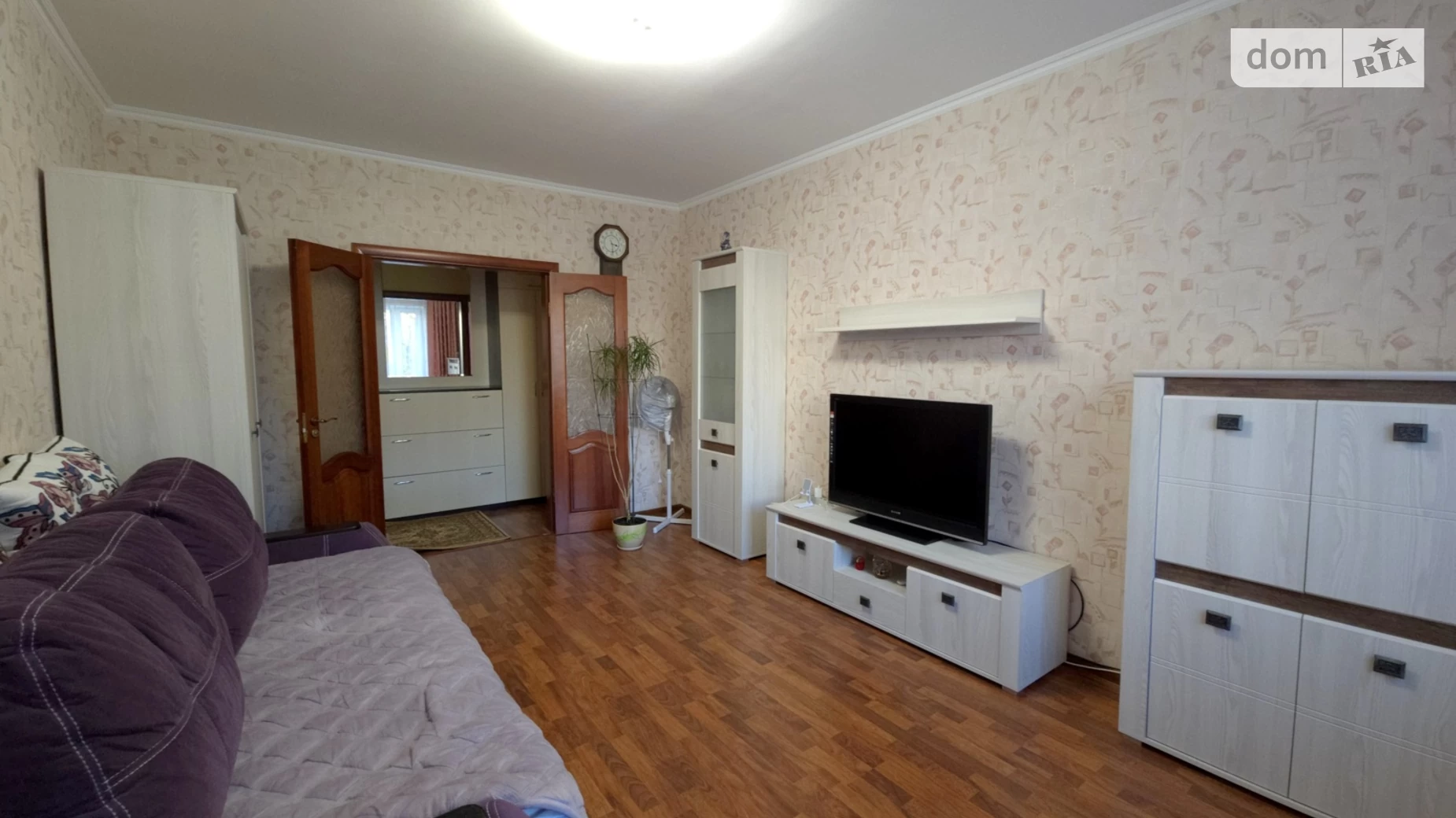 Продается 3-комнатная квартира 69.3 кв. м в Киеве, ул. Григоровича-Барского, 7 - фото 2
