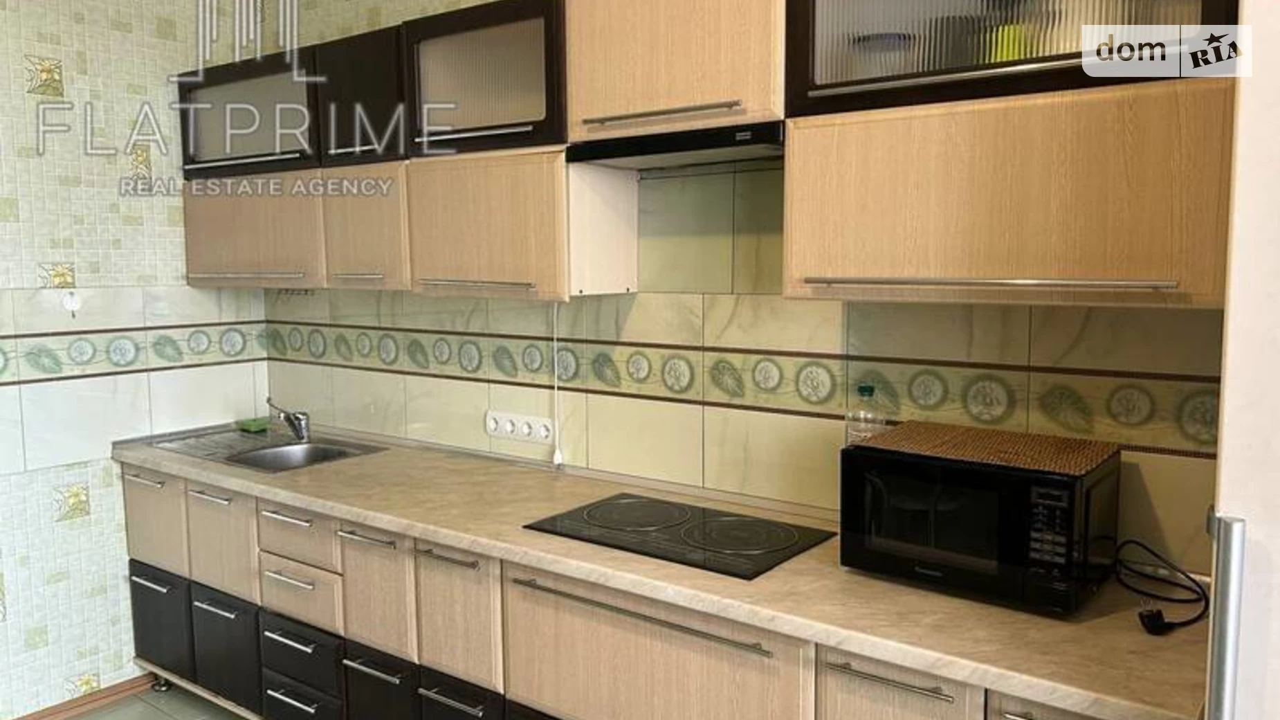 Продается 1-комнатная квартира 61 кв. м в Киеве, ул. Гетьмана Вадима, 1Б - фото 2