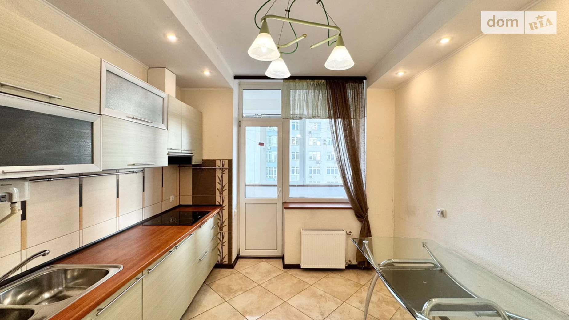 Продается 2-комнатная квартира 69 кв. м в Киеве, наб. Днепровская, 26Б - фото 2
