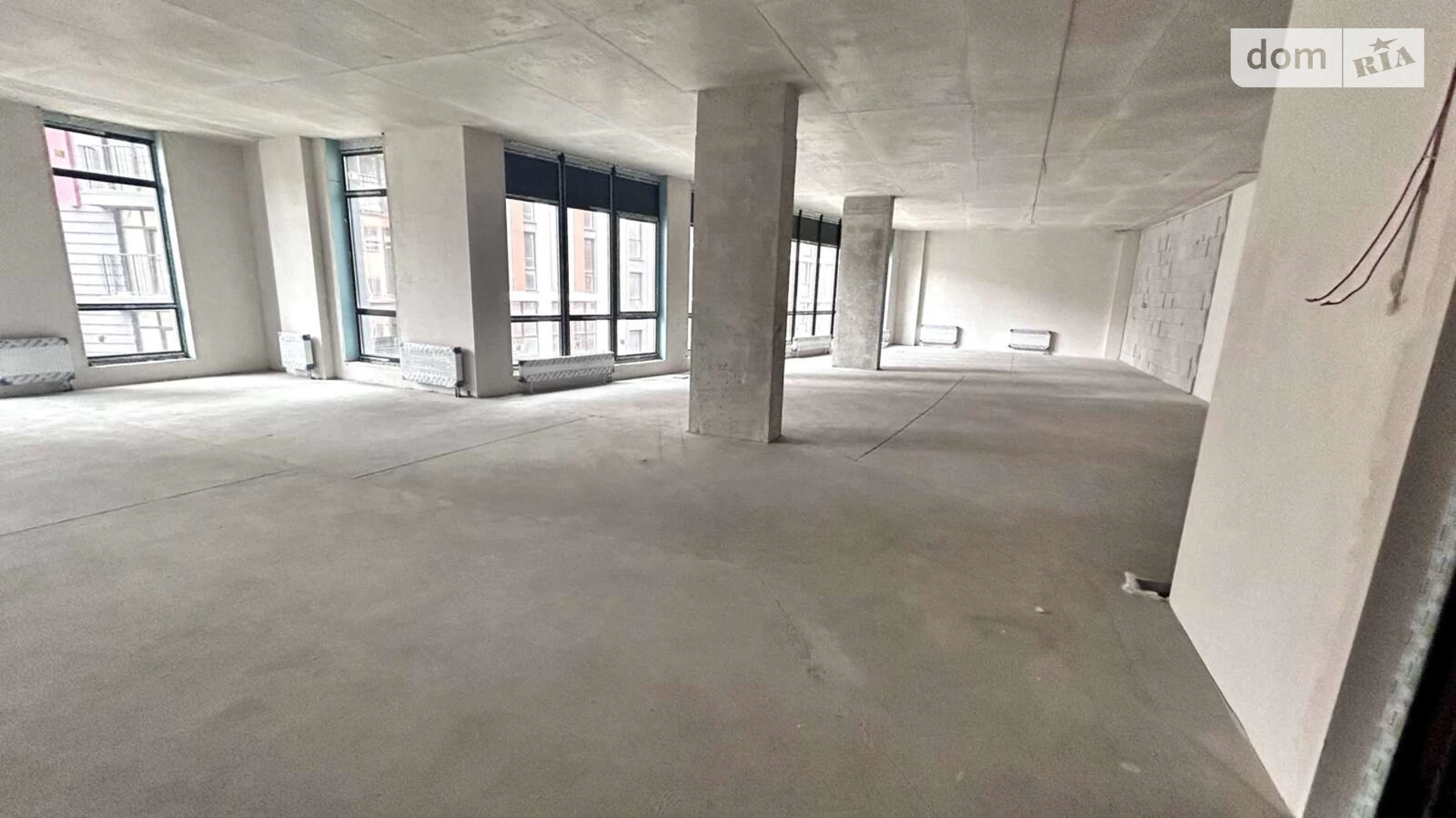 Продается офис 233.45 кв. м в бизнес-центре, цена: 466900 $ - фото 3