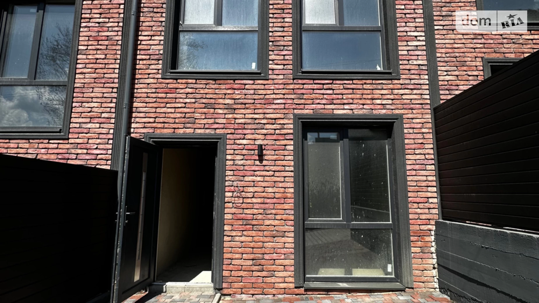 ул. Харьковская Центр Черновцы, цена: 88000 $ - фото 2