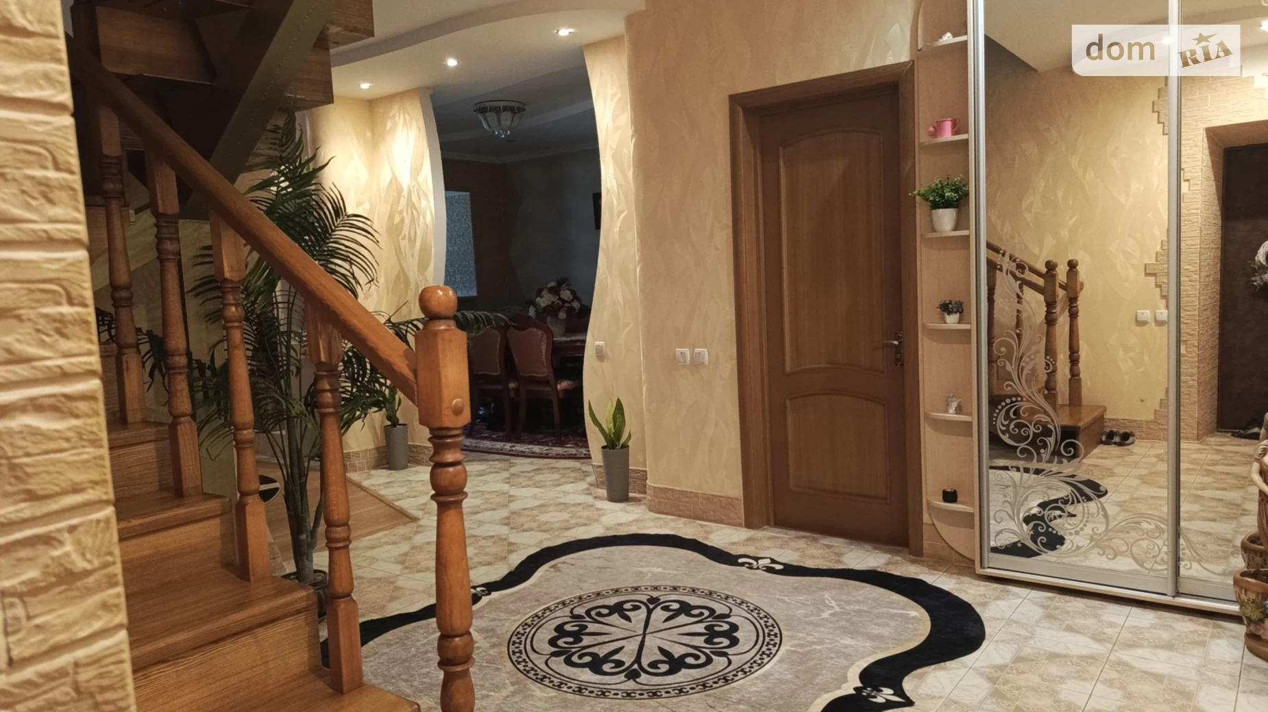 Продається 3-кімнатна квартира 116 кв. м у Кременчуку, просп. Лесі Українки(50 років Жовтня) - фото 3