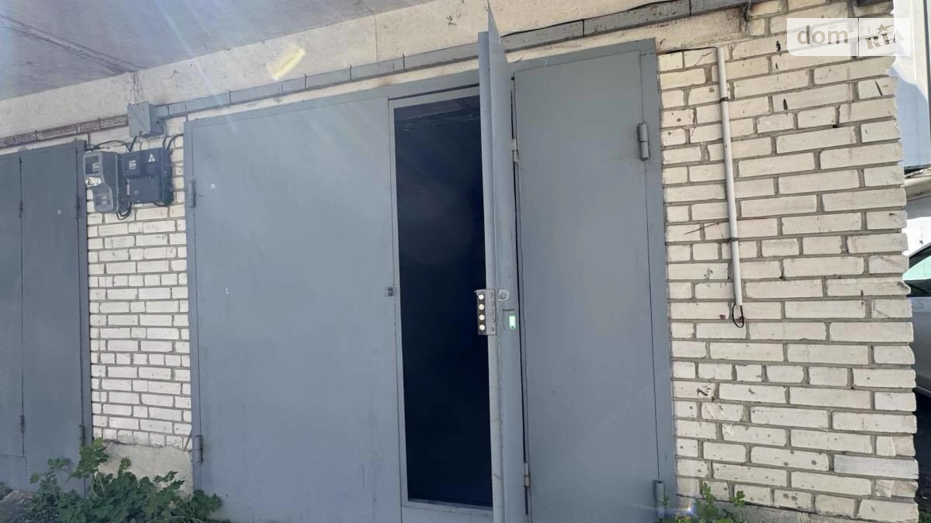 Продается отдельно стоящий гараж под легковое авто на 18 кв. м, цена: 14500 $ - фото 4