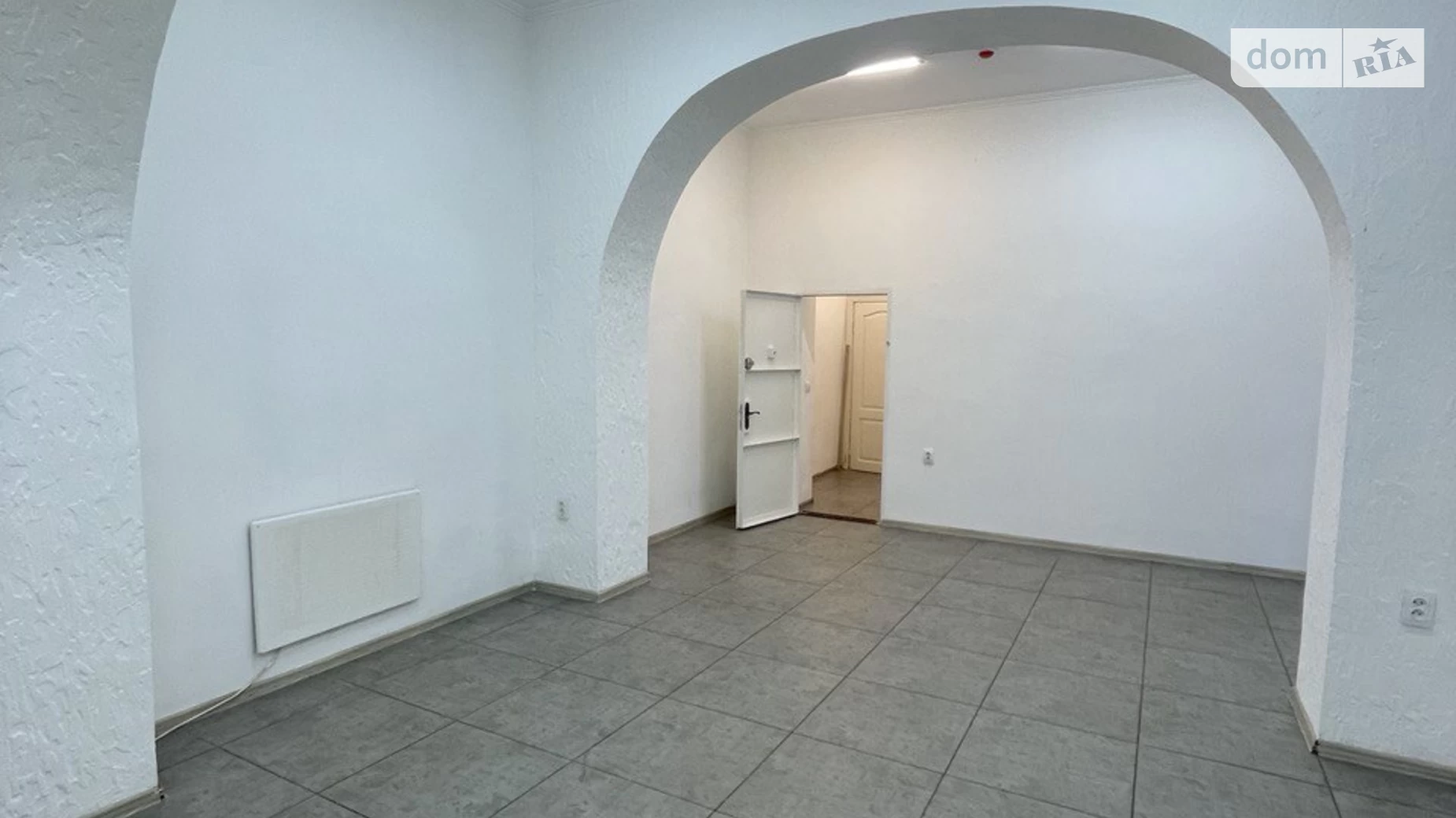 вул. Крушельницької Соломії, 1 Центр Львів, цена: 350 $ - фото 2