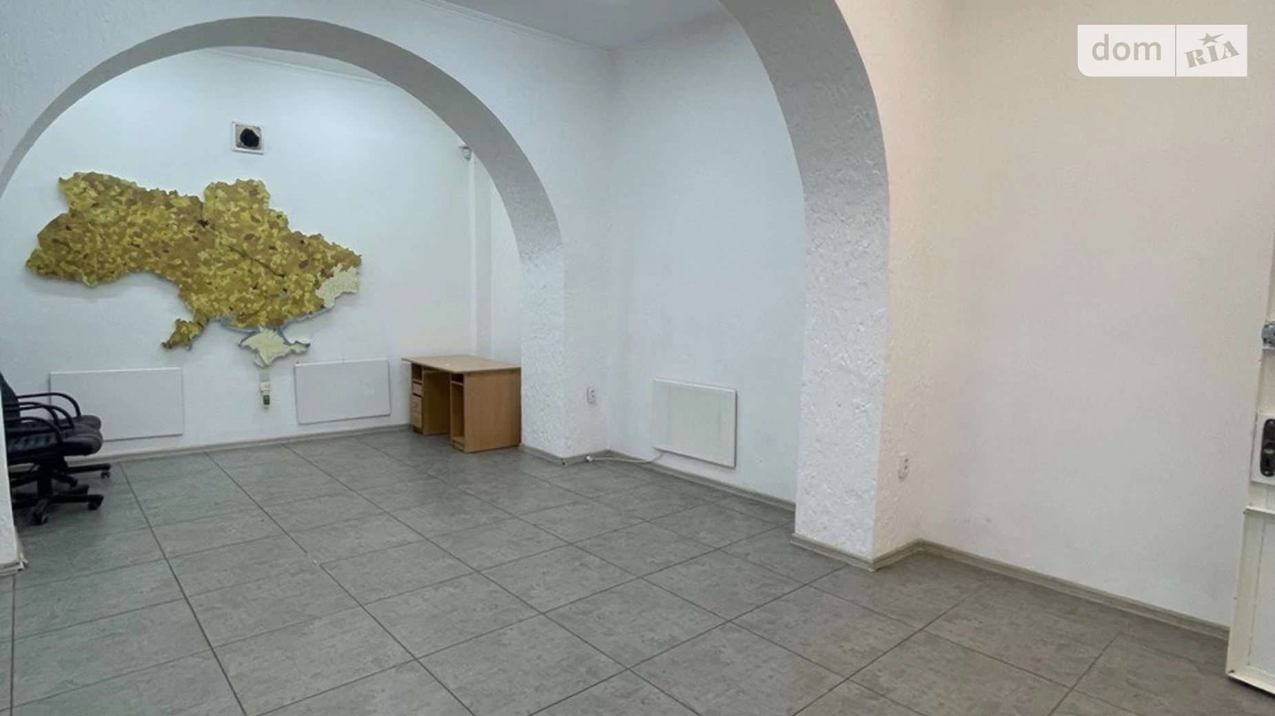вул. Крушельницької Соломії, 1 Центр Львів, цена: 350 $ - фото 3