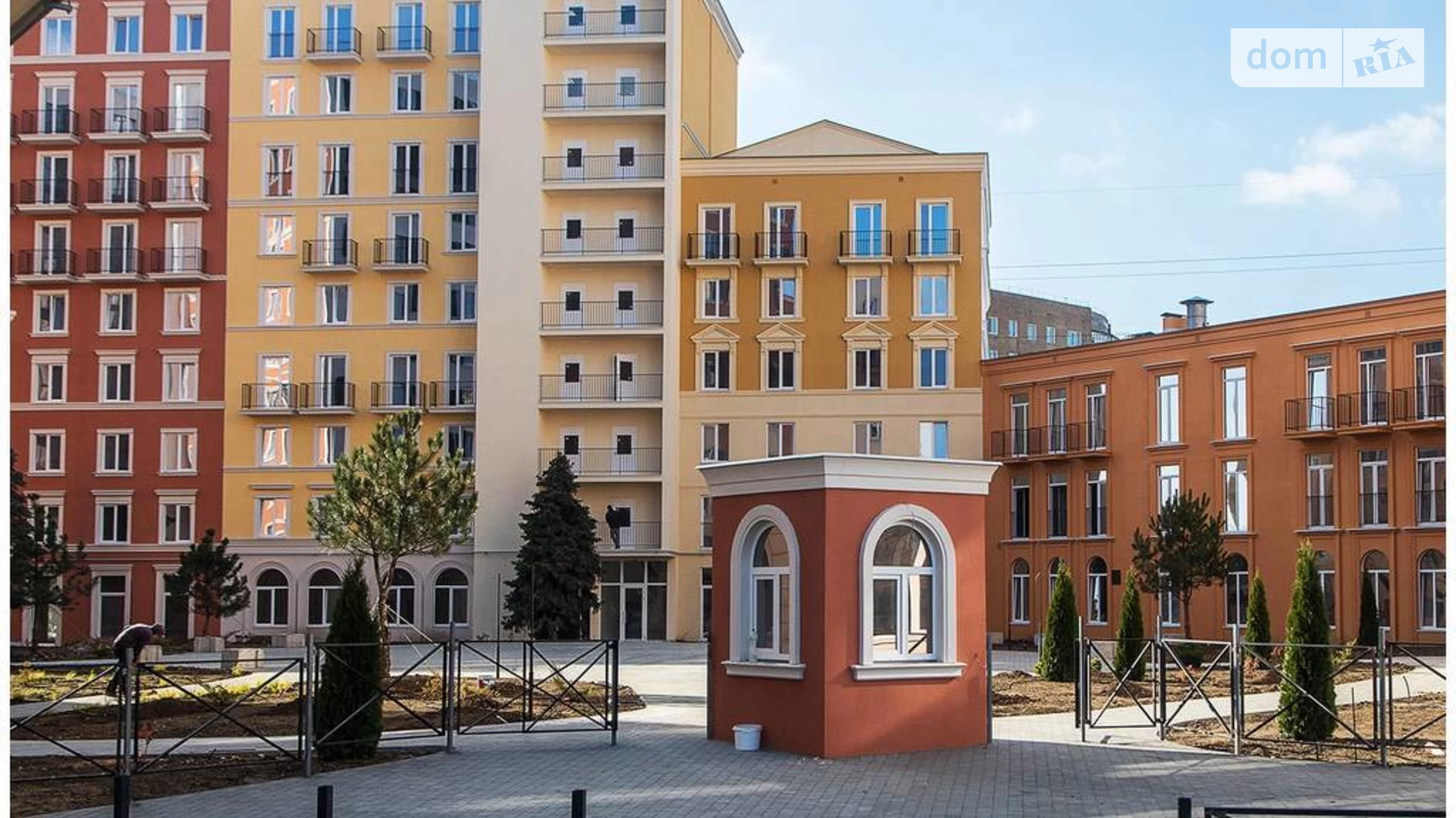 Продается 1-комнатная квартира 35 кв. м в Одессе, ул. Инглези, 2 корпус 1 - фото 2