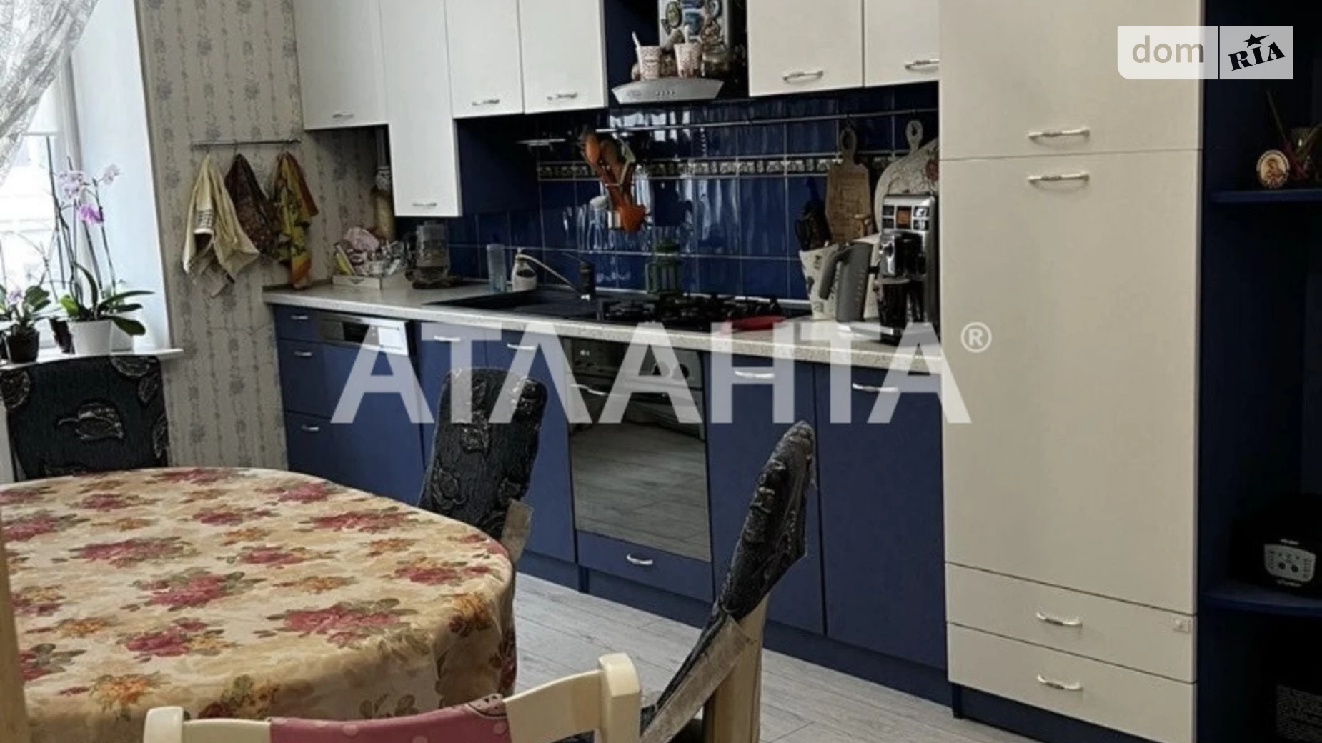 Продається 3-кімнатна квартира 80.7 кв. м у Одесі, вул. Богдана Хмельницького - фото 2
