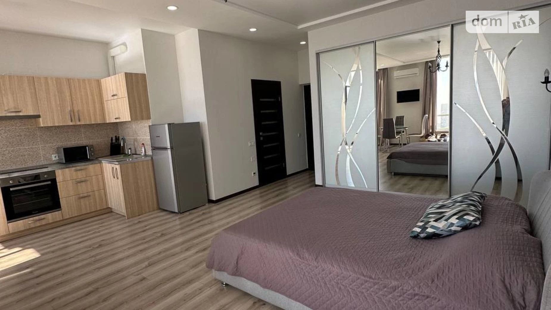 Продається 1-кімнатна квартира 43.7 кв. м у Одесі, бул. Французький, 60Г - фото 2