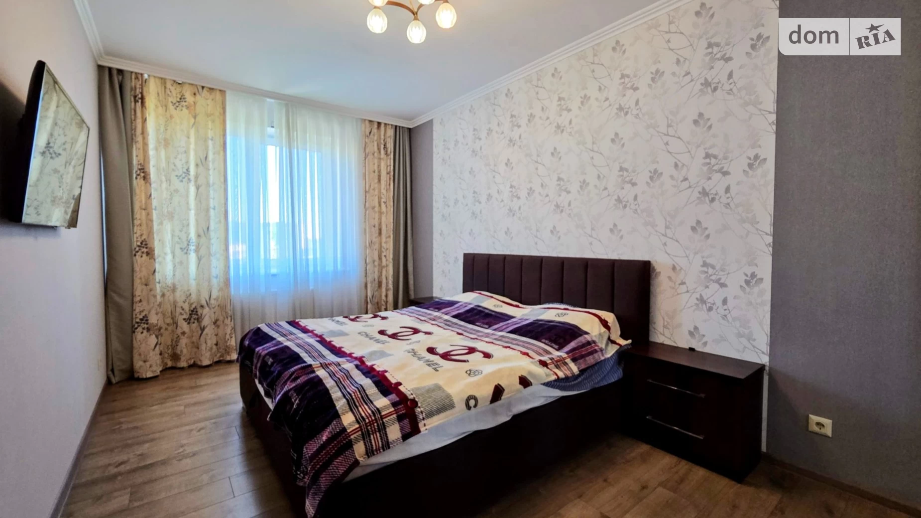 Сдается в аренду 2-комнатная квартира 75 кв. м в Черновцах - фото 2