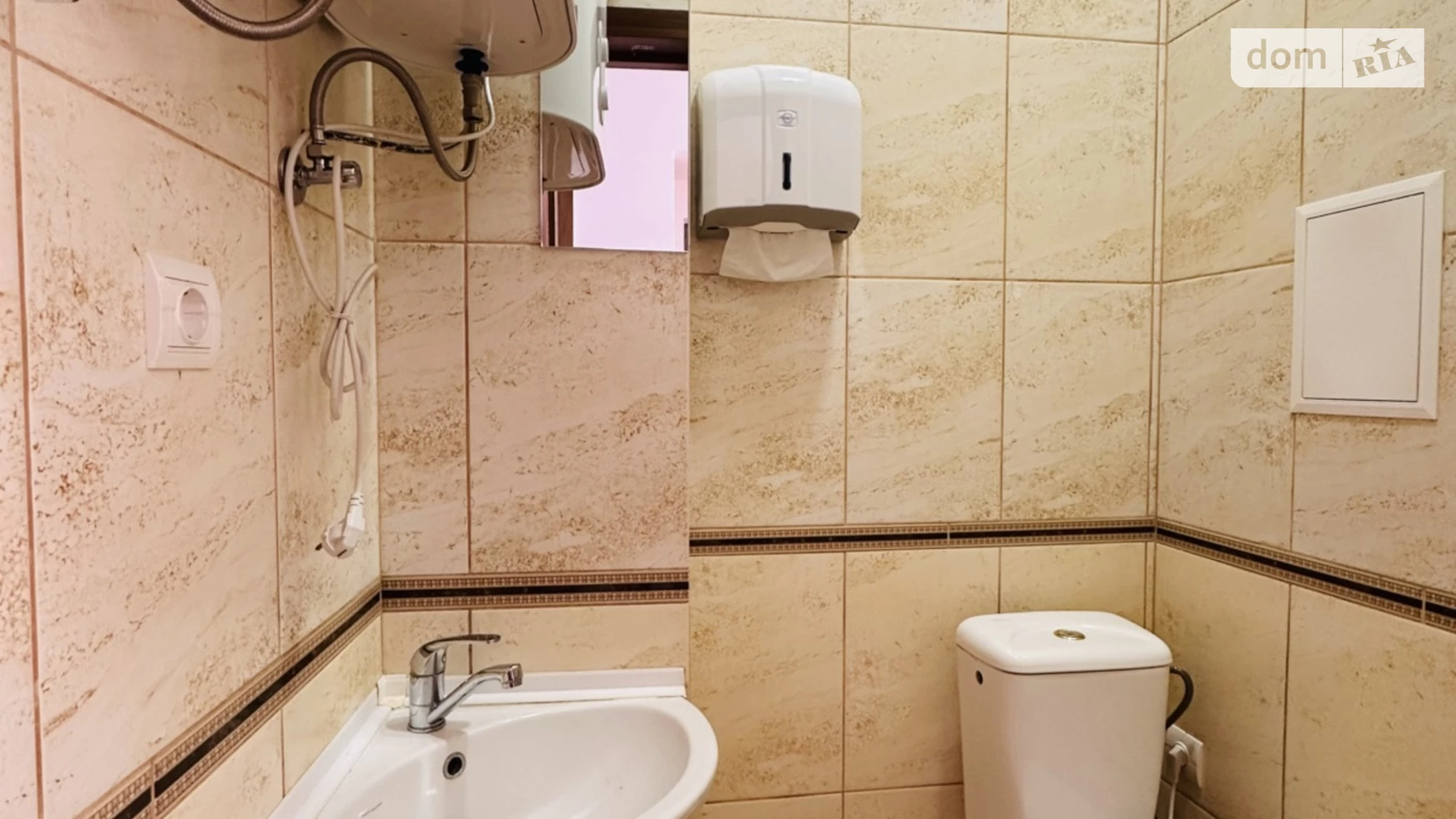 Продается офис 118.1 кв. м в бизнес-центре, цена: 130000 $ - фото 5