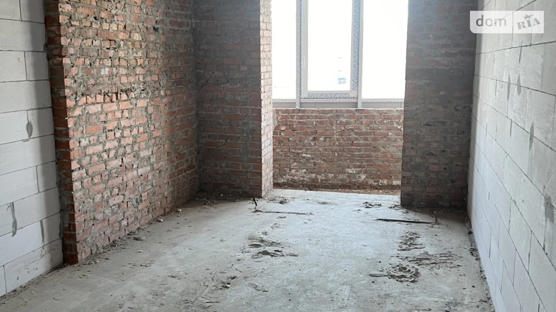 Продается 2-комнатная квартира 69 кв. м в Ровно, ул. Соборная - фото 4