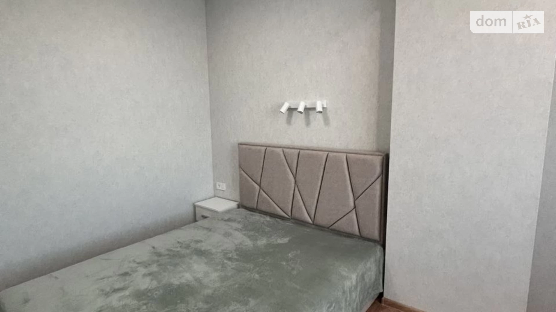 Сдается в аренду 2-комнатная квартира 54 кв. м в Днепре, ул. Степана Бандеры(Шмидта), 15 - фото 4