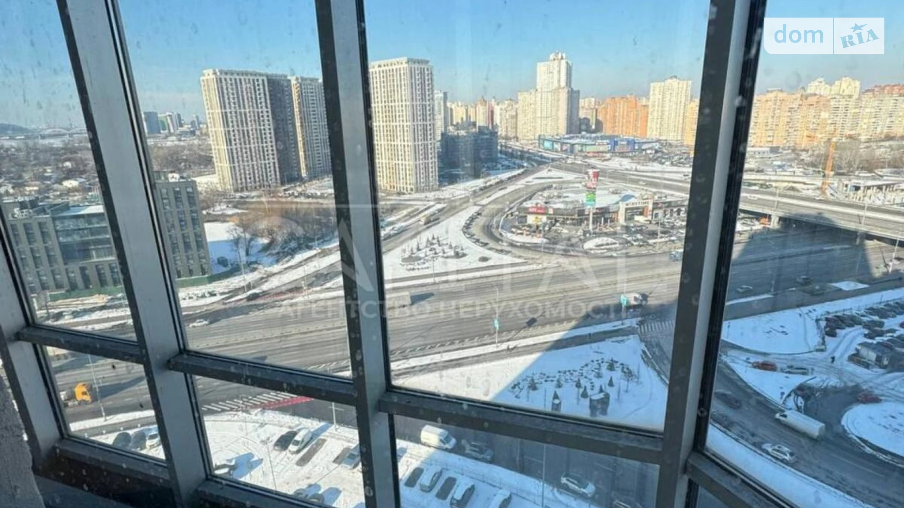 Сдается в аренду офис 340 кв. м в бизнес-центре, цена: 4100 $ - фото 4