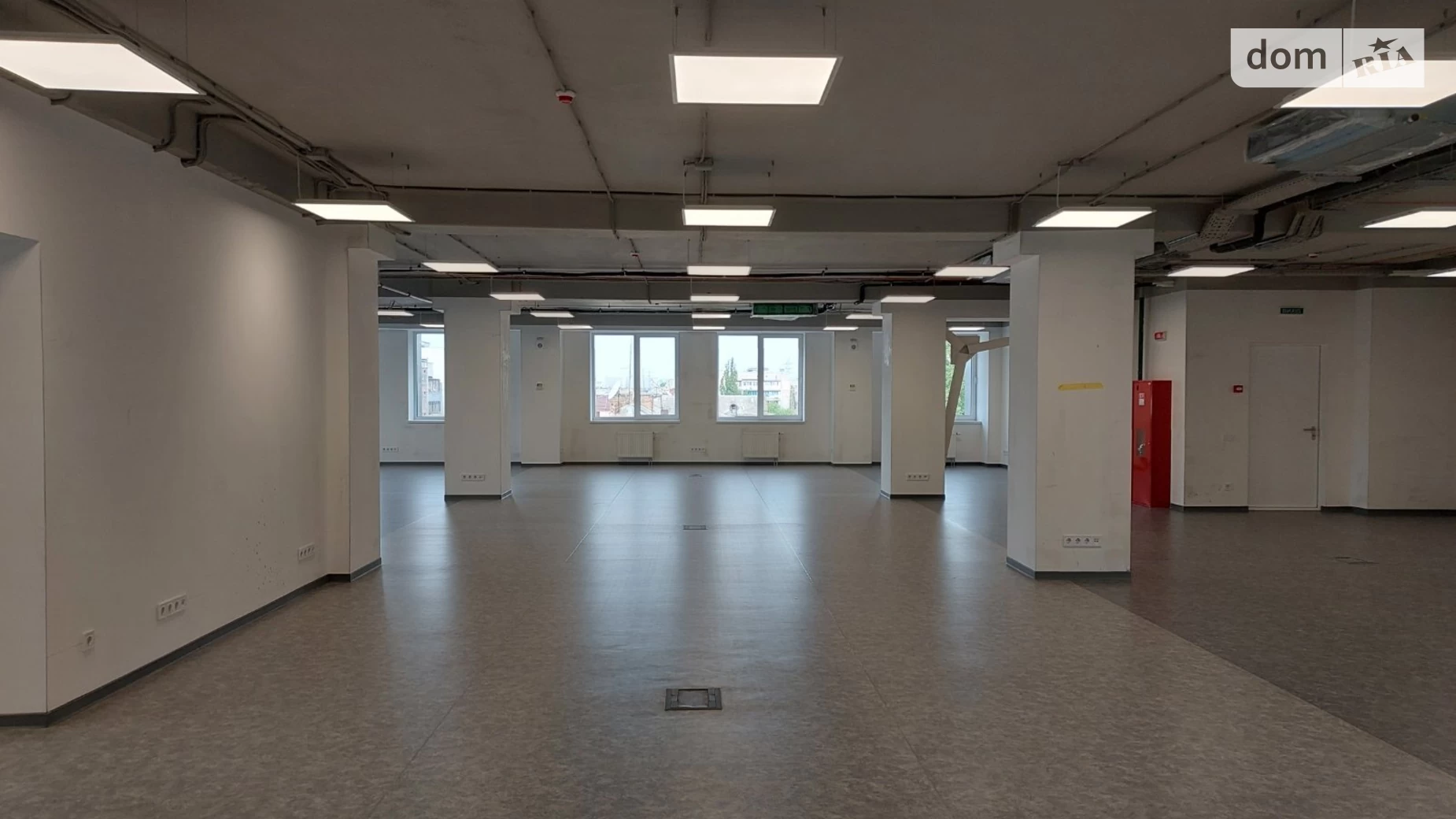 Сдается в аренду офис 523 кв. м в бизнес-центре, цена: 11300 $ - фото 5