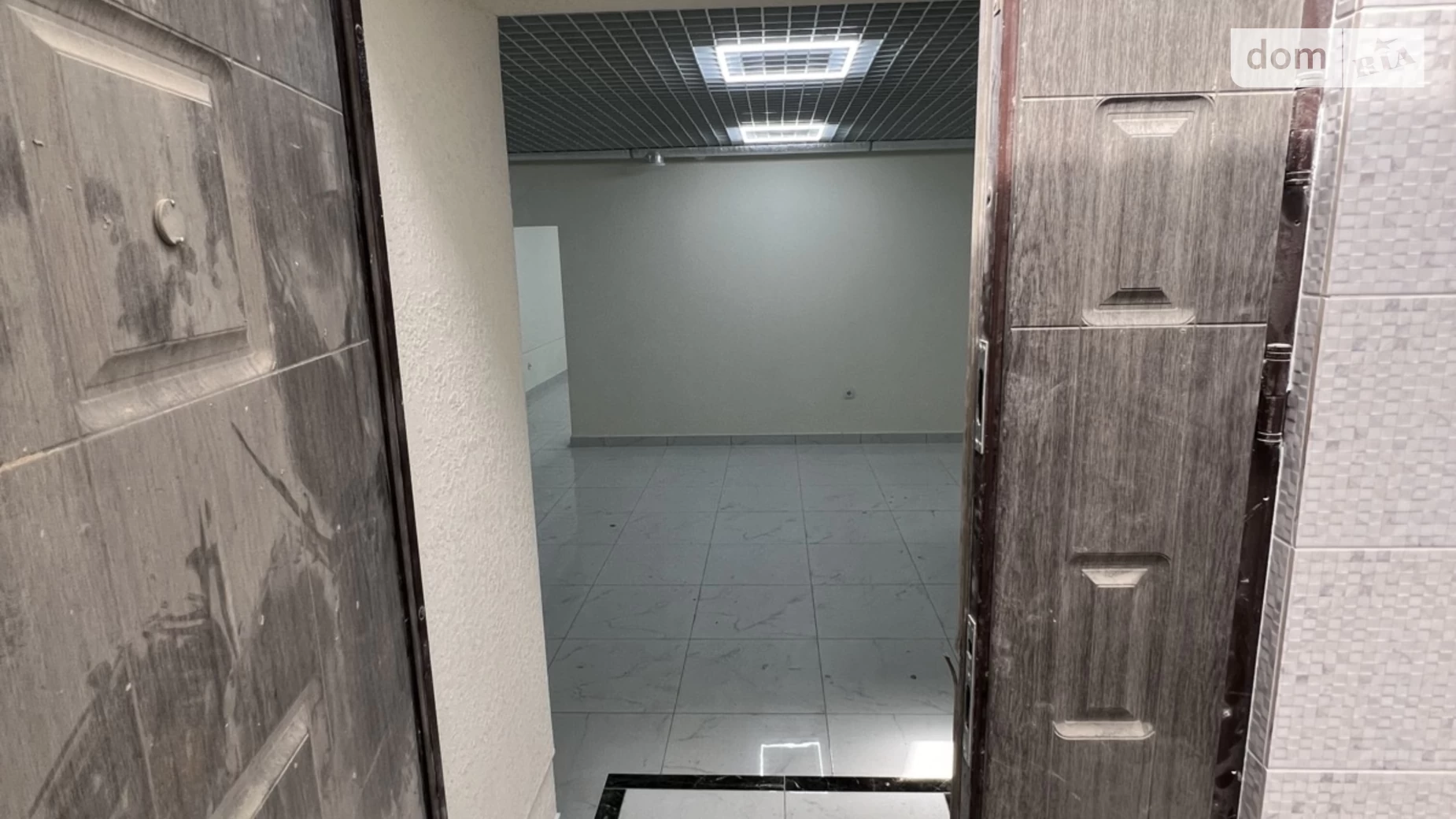 Сдается в аренду помещения свободного назначения 284 кв. м в 1-этажном здании, цена: 31680 грн - фото 4