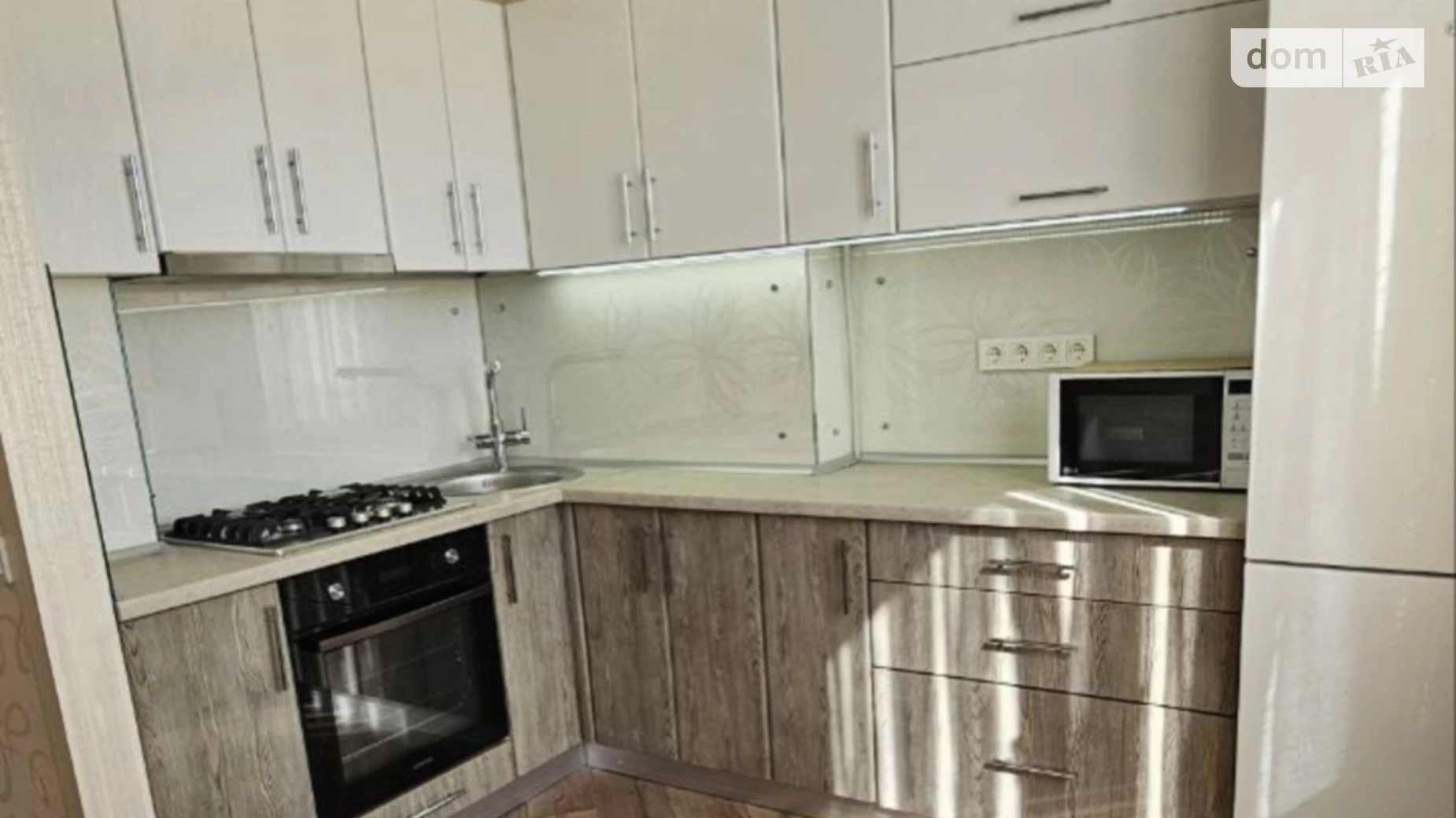 Продается 1-комнатная квартира 43.1 кв. м в Крыжановка, ул. Защитников Украины(Генерала Бочарова), 54Б - фото 2