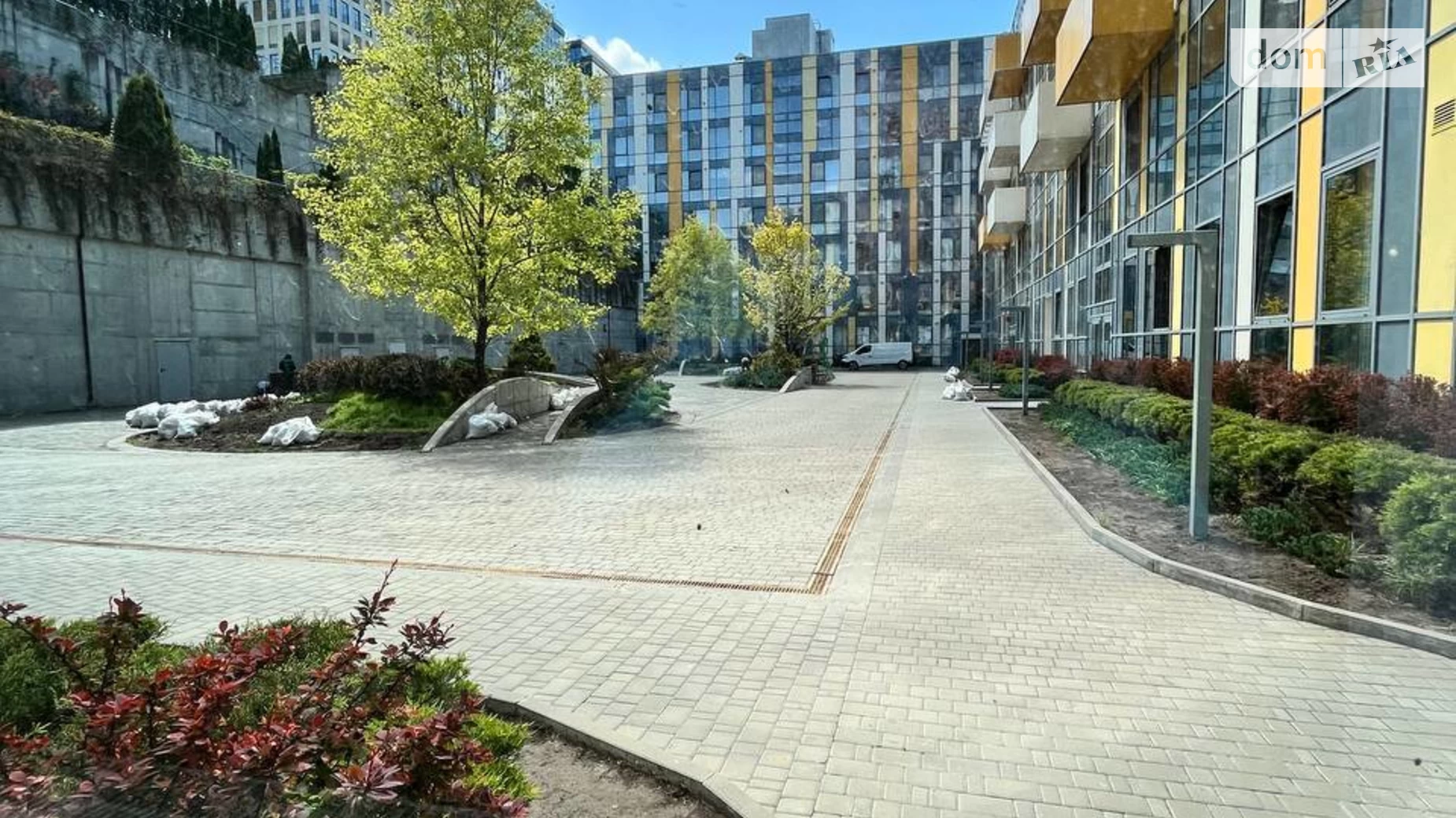 Сдается в аренду офис 157 кв. м в бизнес-центре, цена: 1727 $ - фото 3