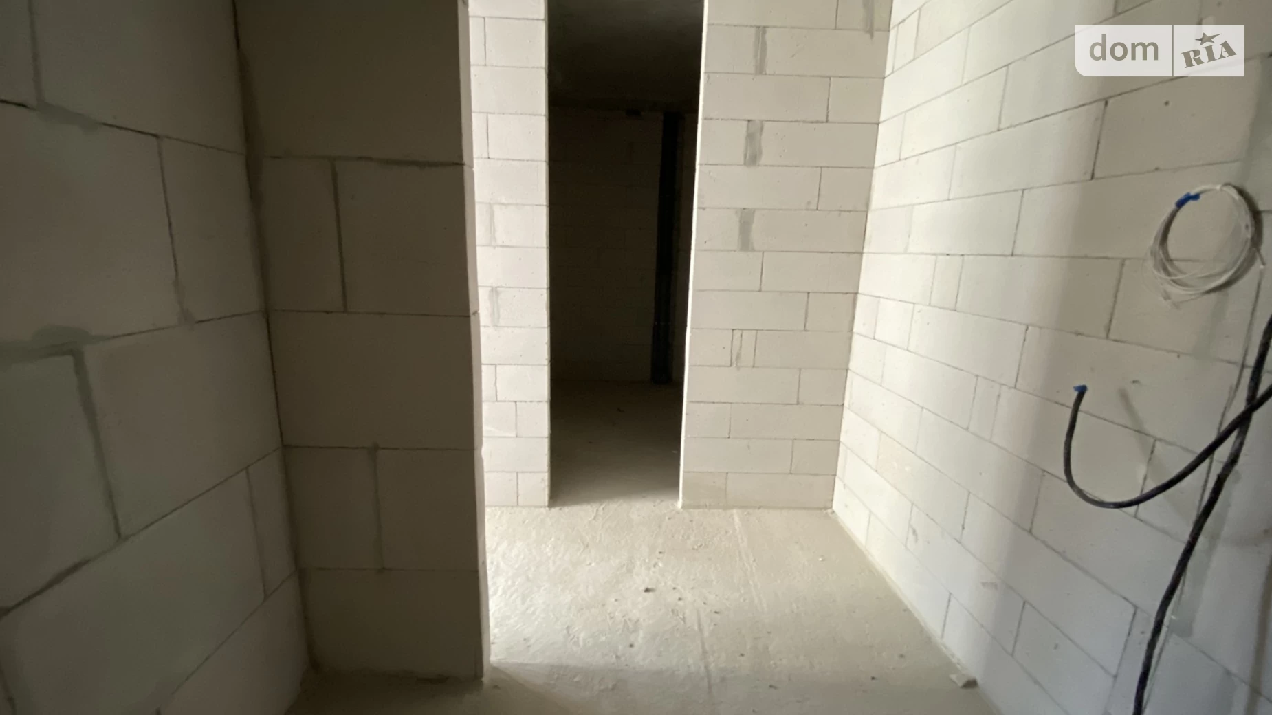 Продается 1-комнатная квартира 41 кв. м в Ивано-Франковске, ул. Вовчинецька, 223А - фото 2