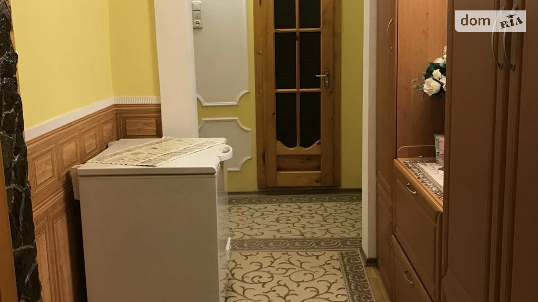 Продається 3-кімнатна квартира 68 кв. м у Мукачеві, Росвигово - фото 3