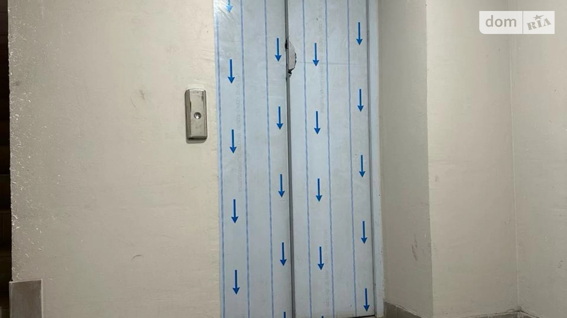 Продается подземный паркинг под легковое авто на 15 кв. м, цена: 15000 $ - фото 4