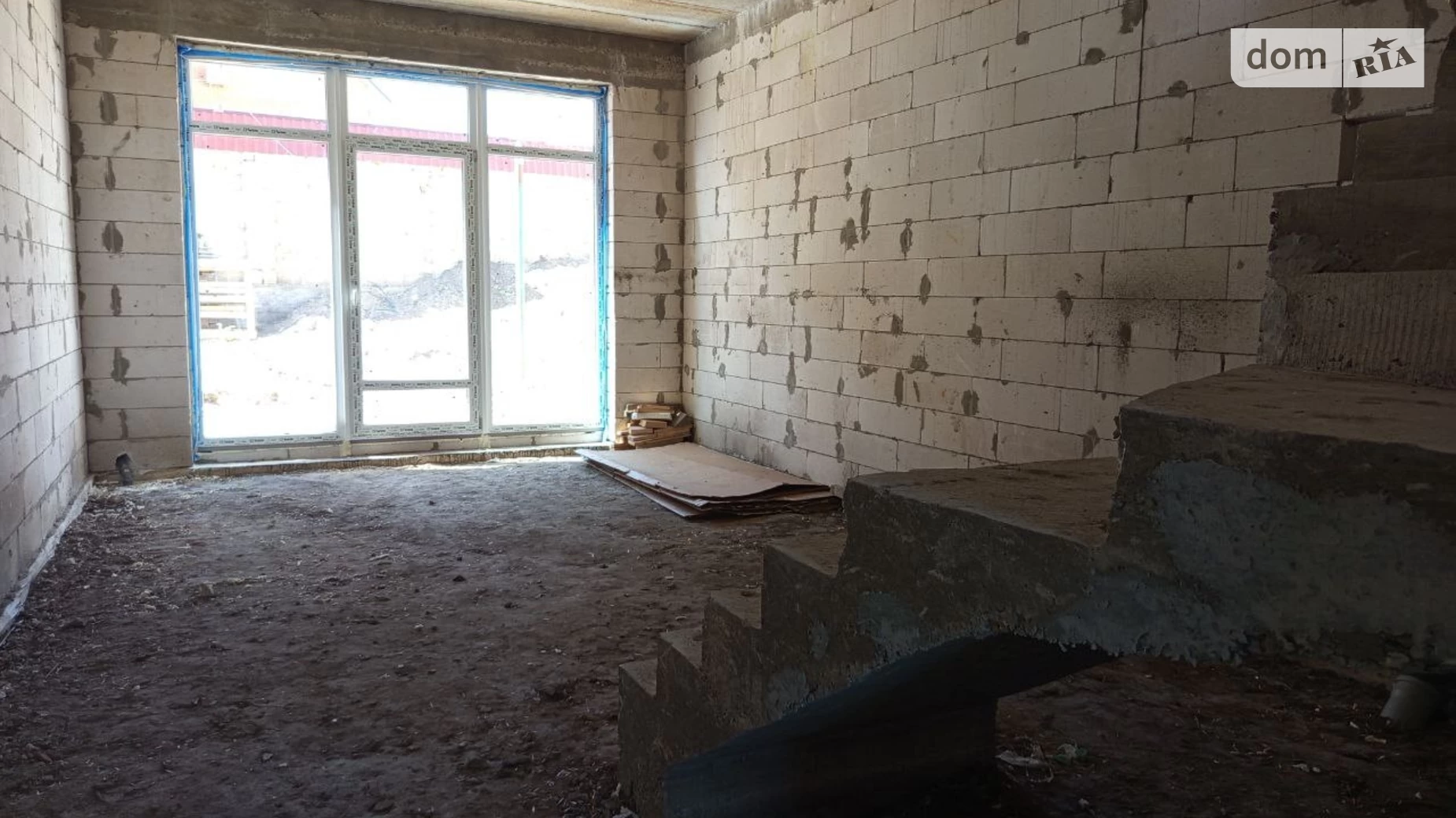 Продается дом на 2 этажа 105 кв. м с бассейном, цена: 85000 $ - фото 5
