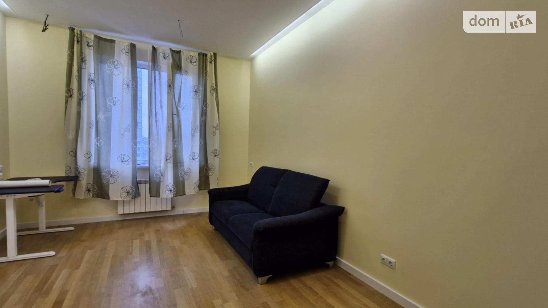 Продается 1-комнатная квартира 49 кв. м в Киеве, ул. Кирилло-Мефодиевская, 2 - фото 2