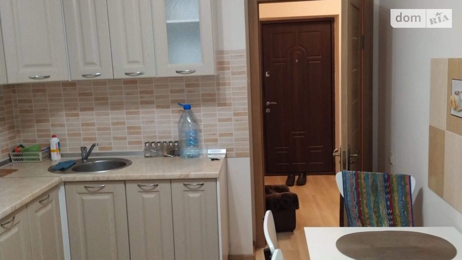 Продается 1-комнатная квартира 36 кв. м в Белогородке, ул. Парковая, 8 - фото 3