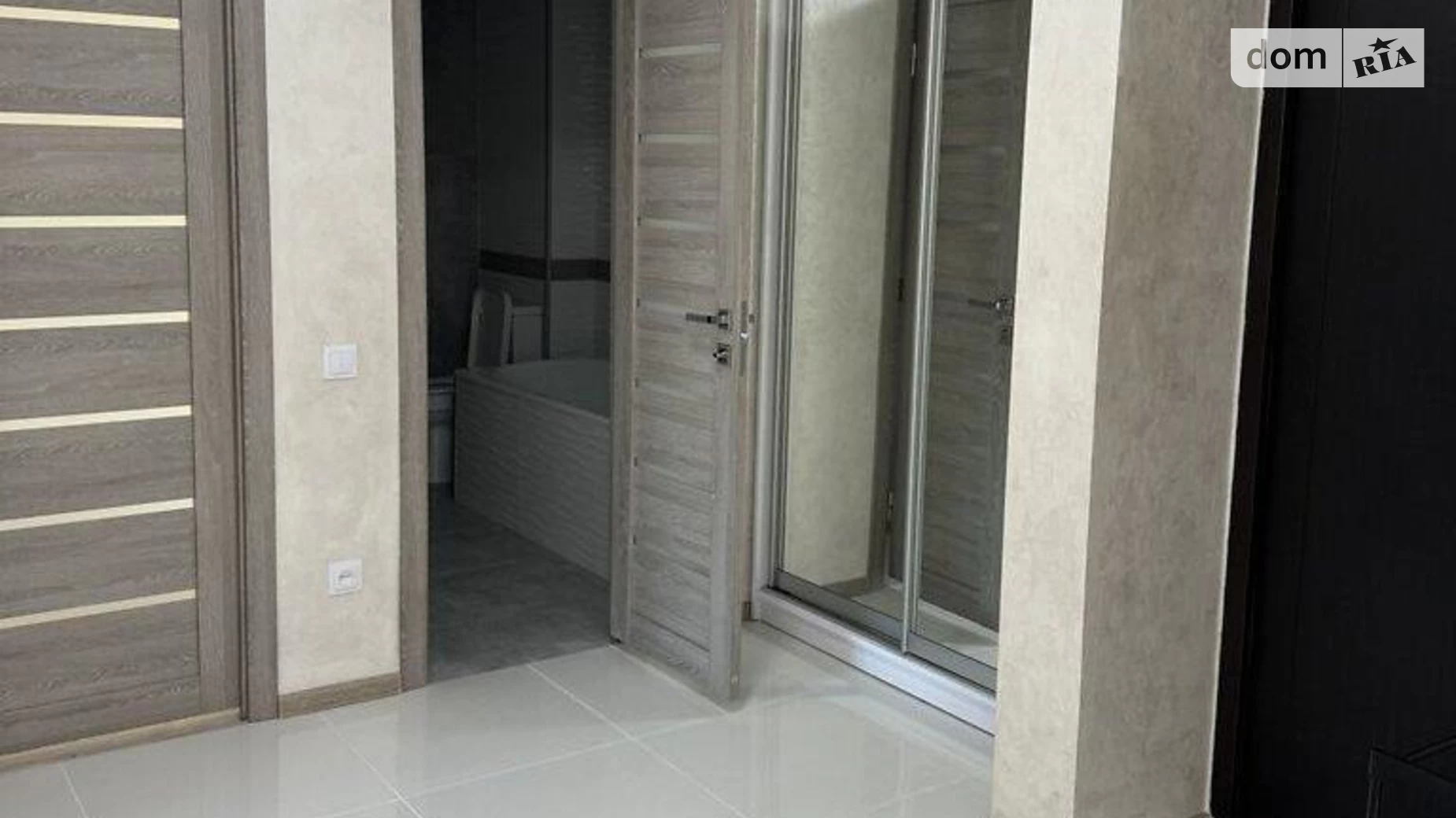 3-комнатная квартира 86 кв. м в Тернополе, просп. Злуки - фото 8