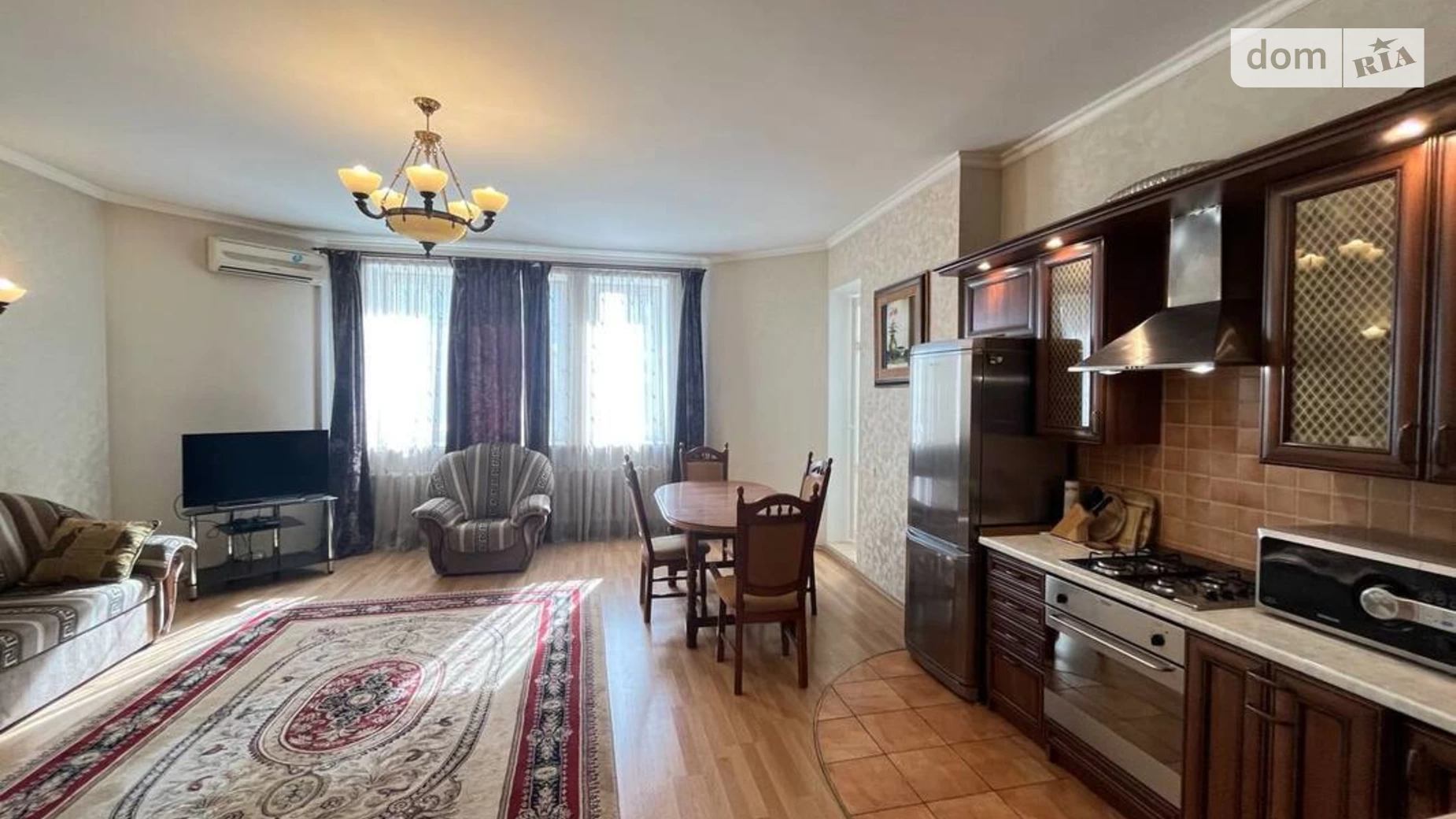 Продается 1-комнатная квартира 74 кв. м в Киеве, ул. Дмитриевская, 9-11 - фото 5