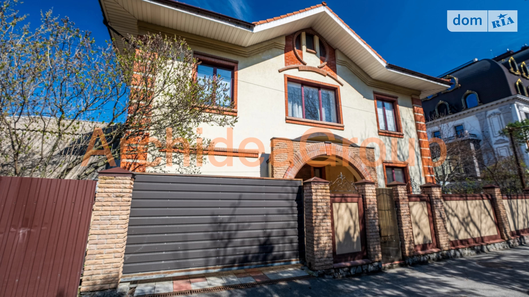 Продается дом на 3 этажа 482 кв. м с подвалом, цена: 730000 $ - фото 3