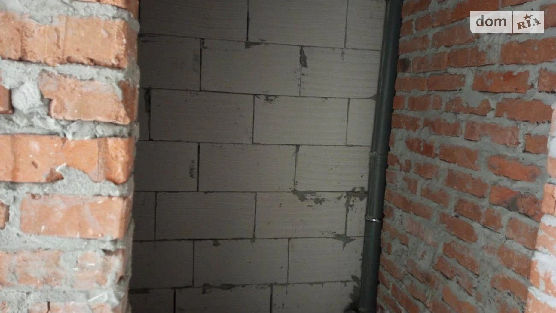 Продается 1-комнатная квартира 38 кв. м в Новоселках, цена: 35000 $ - фото 2