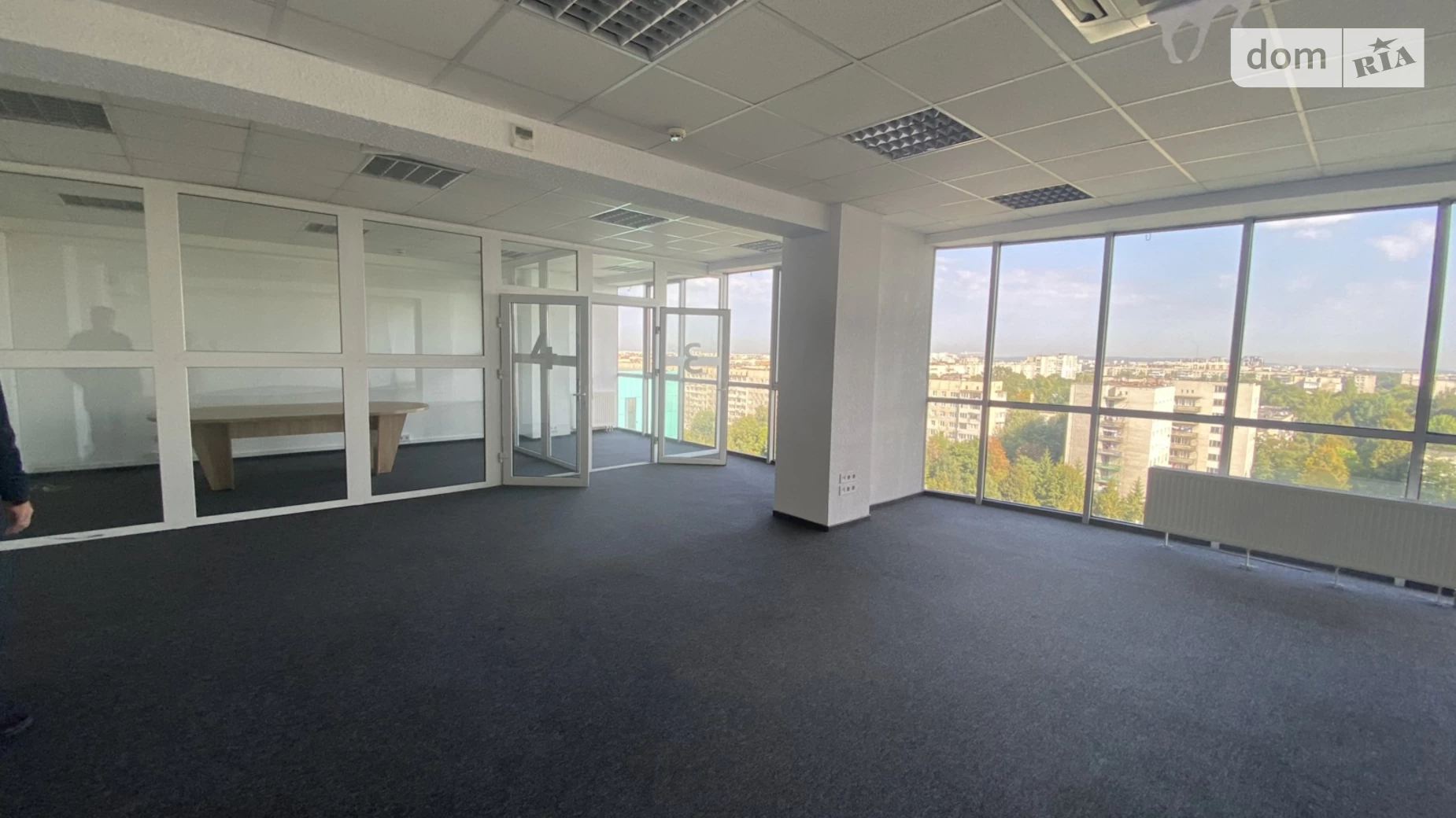 Сдается в аренду офис 483 кв. м в бизнес-центре, цена: 5796 $ - фото 2