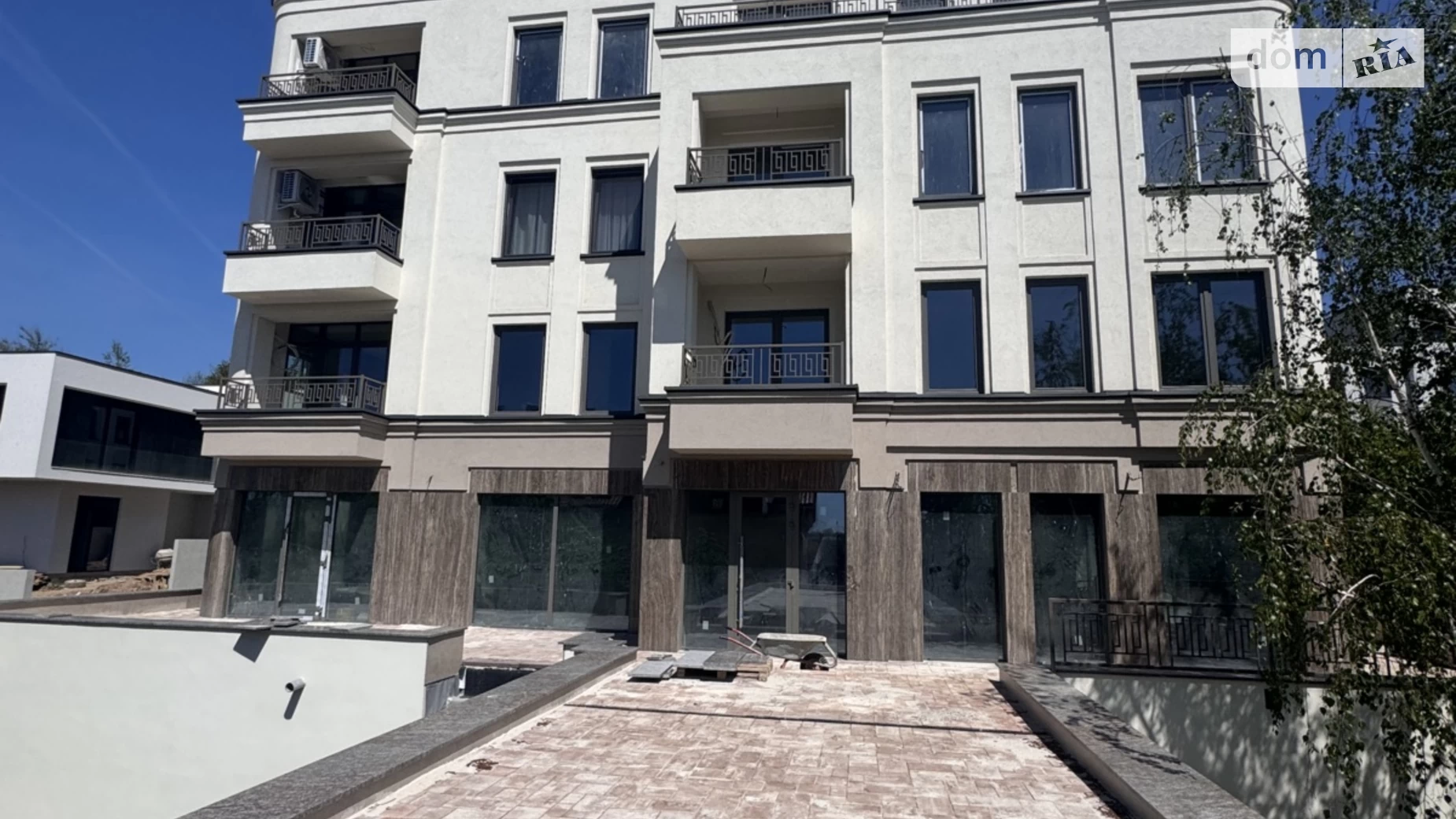 Продається 1-кімнатна квартира 43 кв. м у Ужгороді, вул. Собранецька, 74А - фото 2