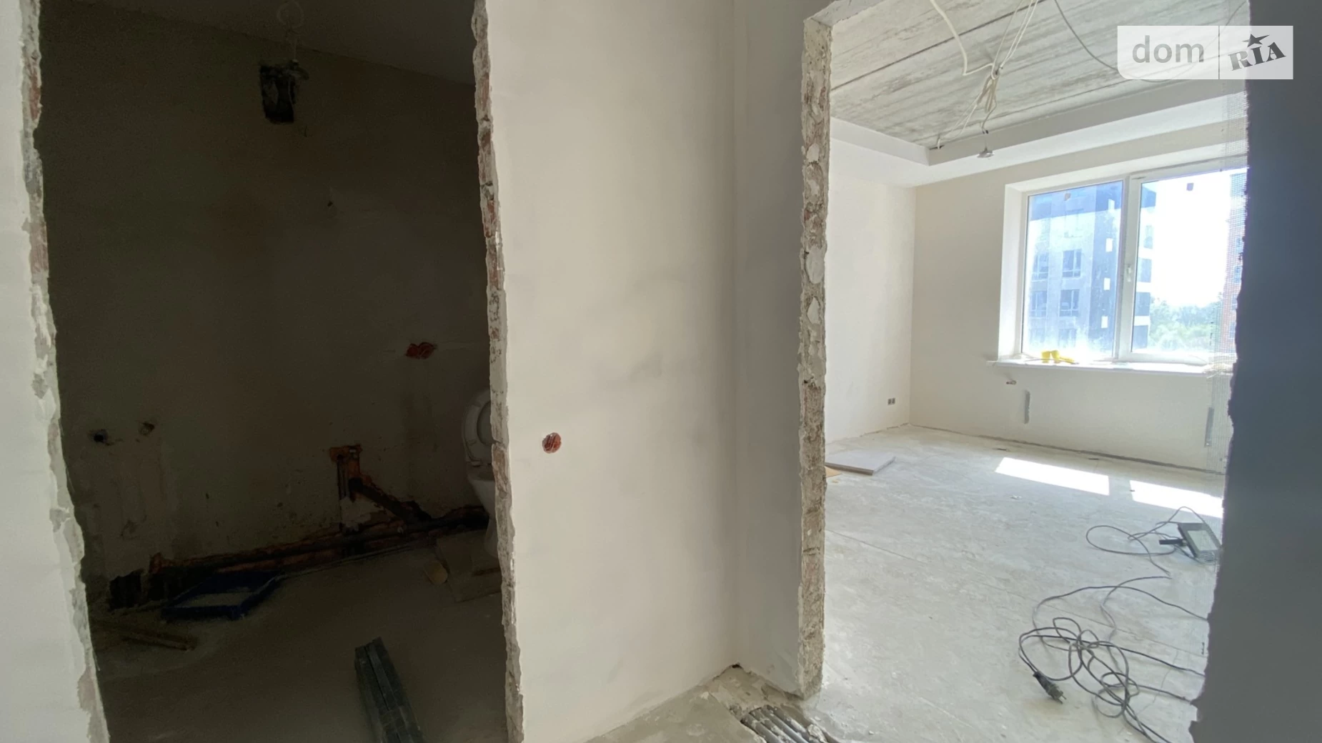 Продается 2-комнатная квартира 94.5 кв. м в Ивано-Франковске, ул. Химиков, 23Б - фото 4