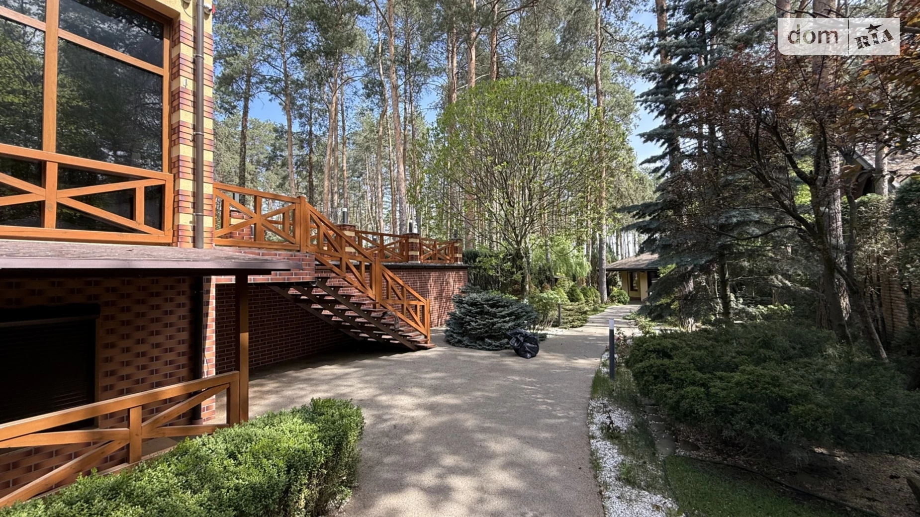 Продается дом на 2 этажа 800 кв. м с гаражом, цена: 1850000 $ - фото 5