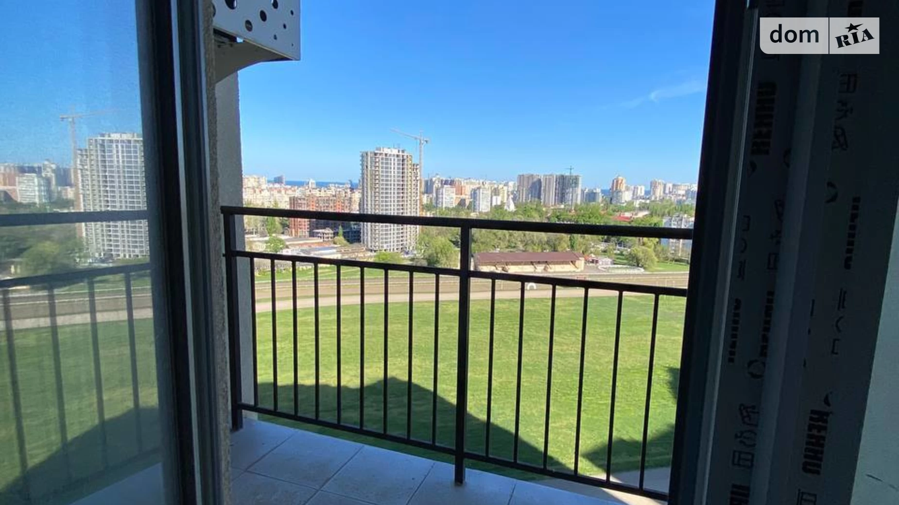 Продается 2-комнатная квартира 59.2 кв. м в Одессе, ул. Краснова, 3 корпус 60 - фото 2