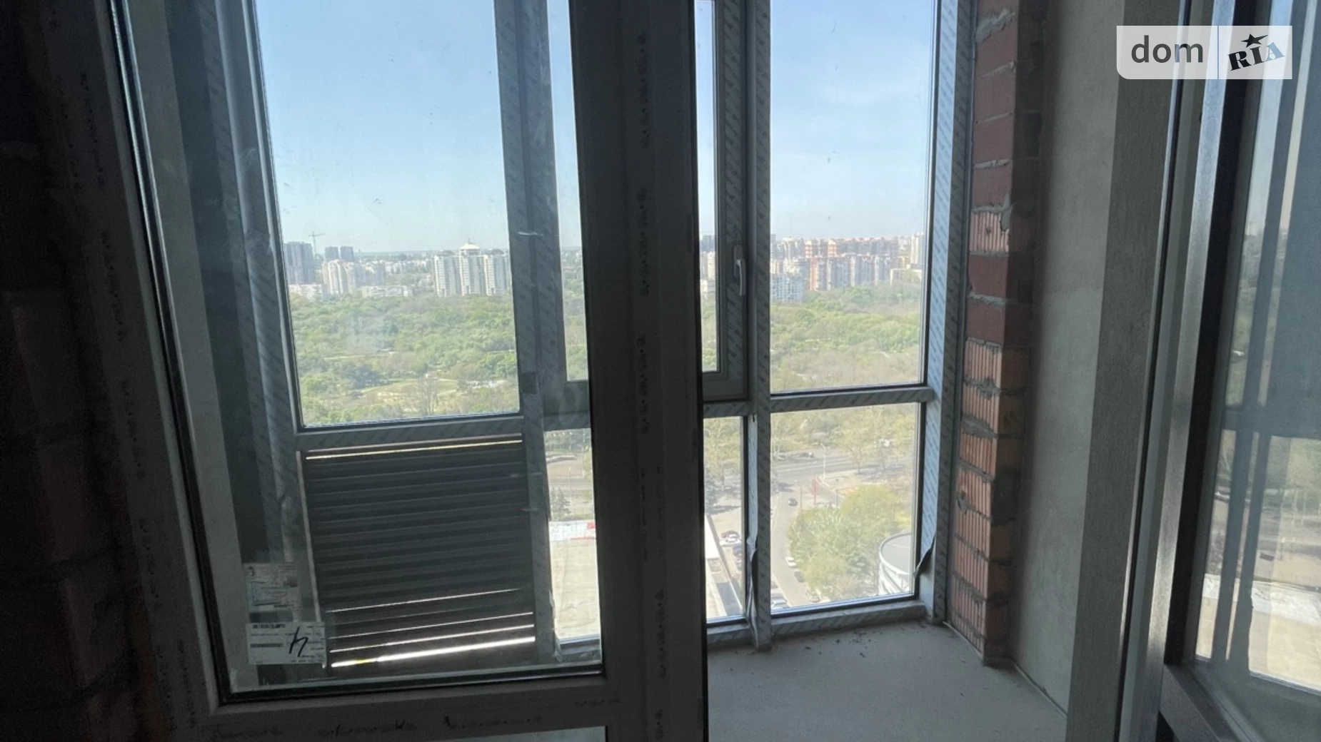 Продається 1-кімнатна квартира 66 кв. м у Одесі, просп. Шевченка, 29/1 - фото 2