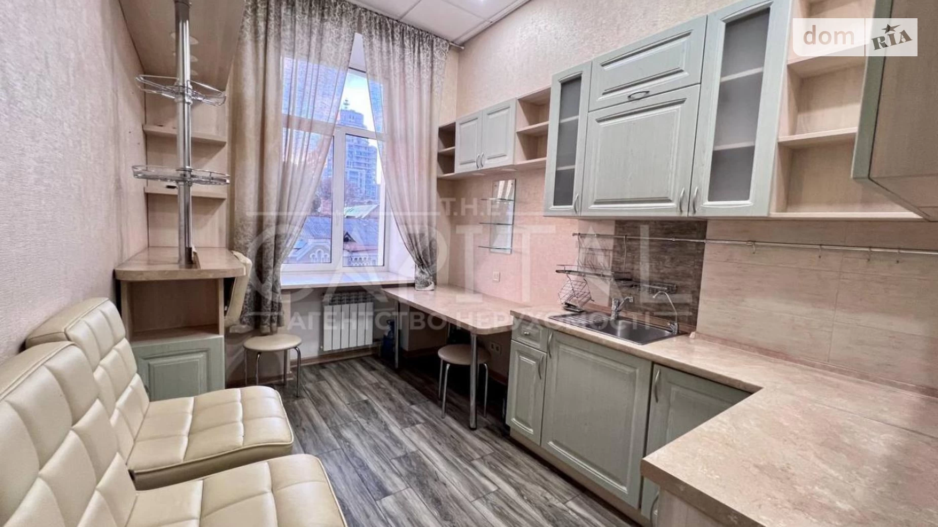 Здається в оренду офіс 112 кв. м в бізнес-центрі, цена: 1000 $ - фото 4