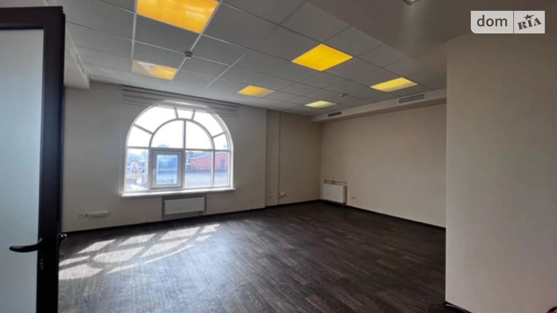 Здається в оренду офіс 323 кв. м в бізнес-центрі, цена: 3230 $ - фото 2