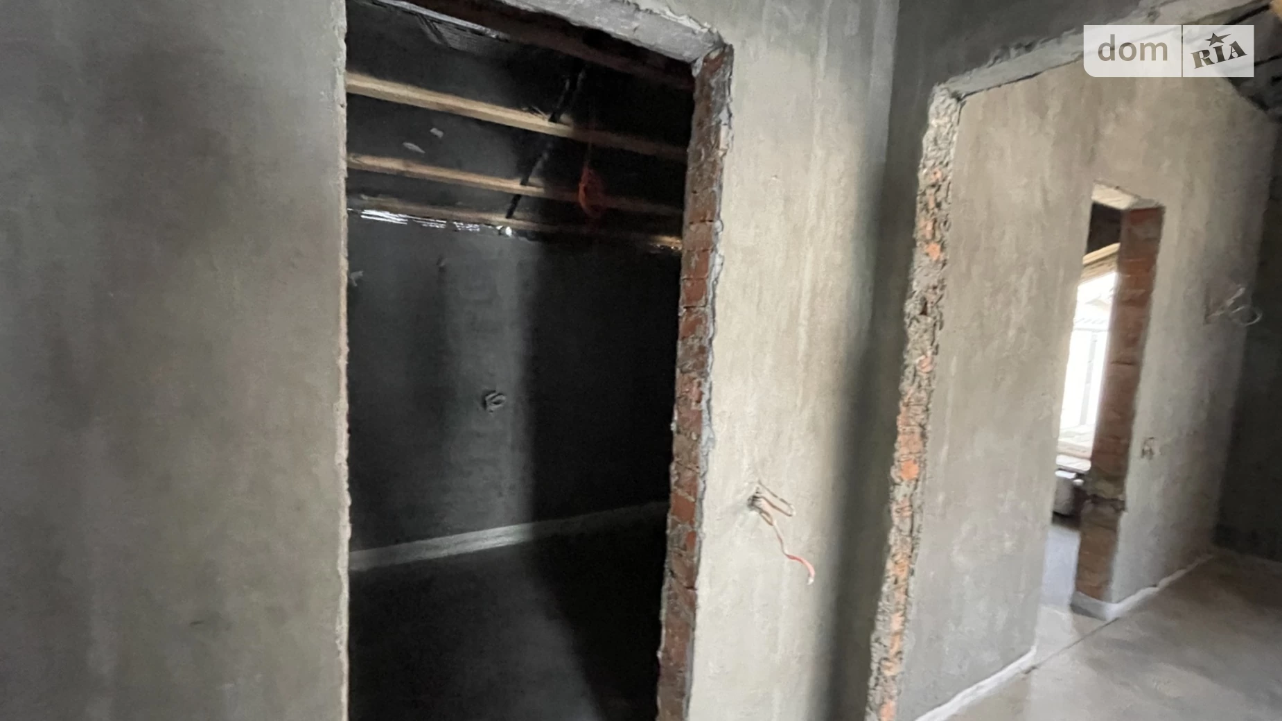Продается дом на 2 этажа 125 кв. м с бассейном, цена: 95000 $ - фото 3