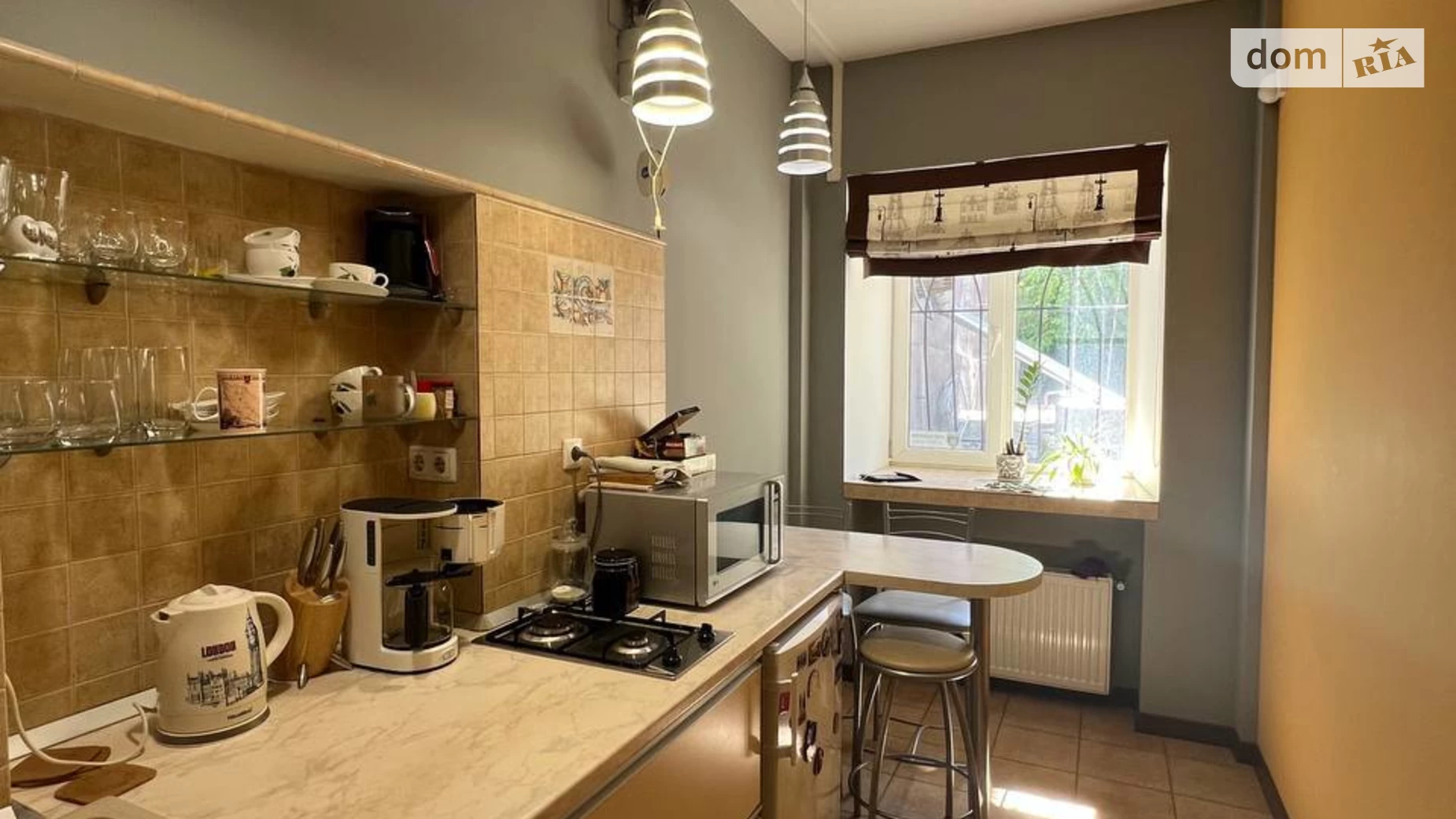 Продается офис 71.2 кв. м в бизнес-центре, цена: 120000 $ - фото 3