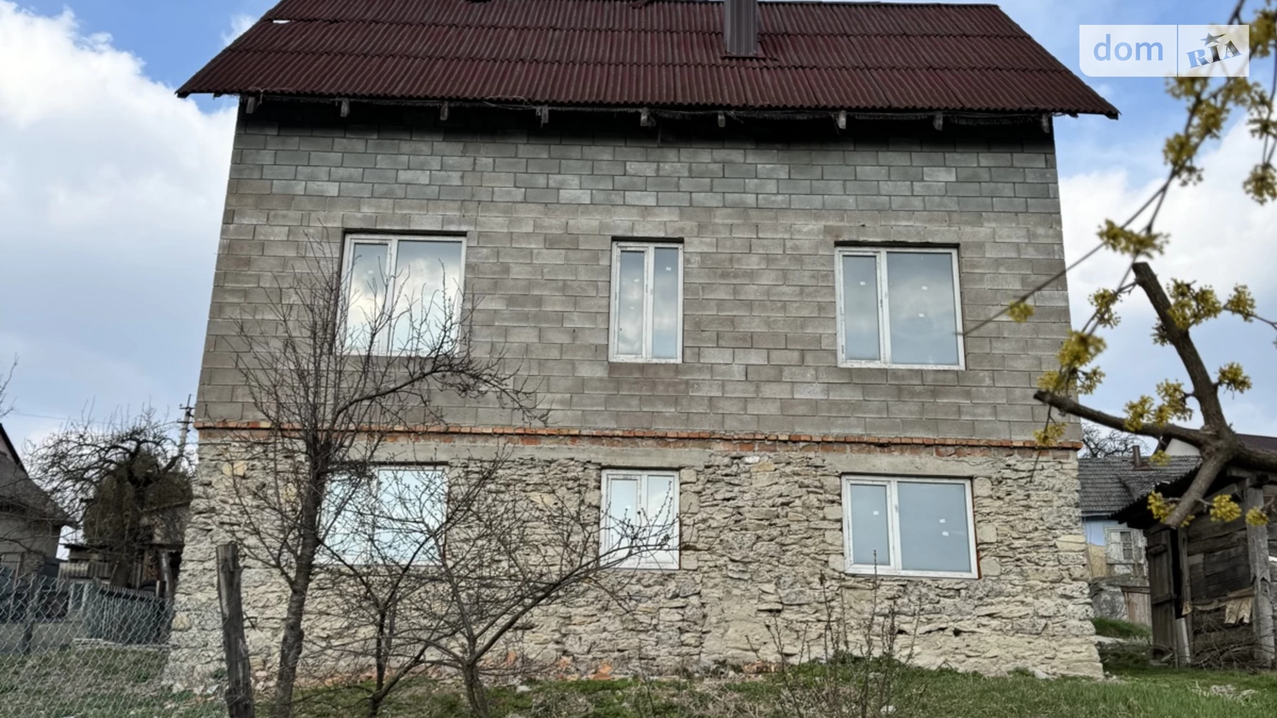 Продается дом на 3 этажа 180 кв. м с беседкой, цена: 40000 $ - фото 3
