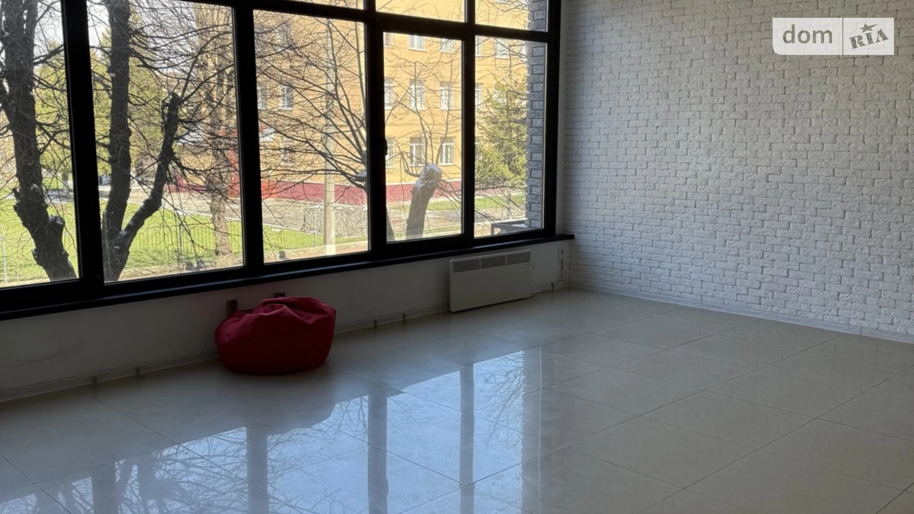 Здається в оренду офіс 30 кв. м в бізнес-центрі, цена: 7500 грн - фото 2