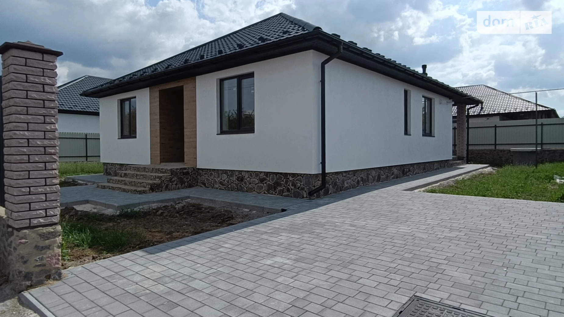 Продается одноэтажный дом 100 кв. м с верандой, цена: 135000 $ - фото 4